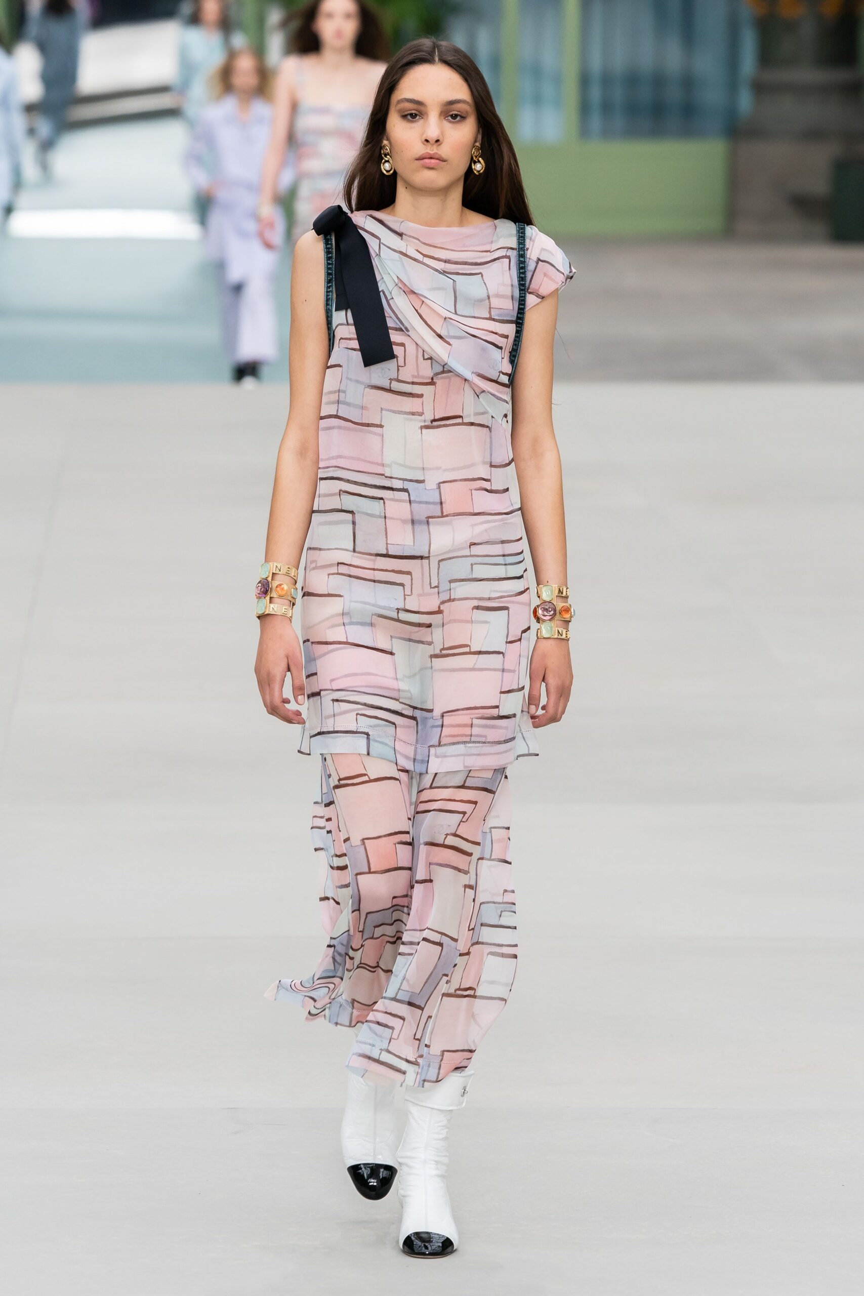 Chanel Resort 20 Look 692
