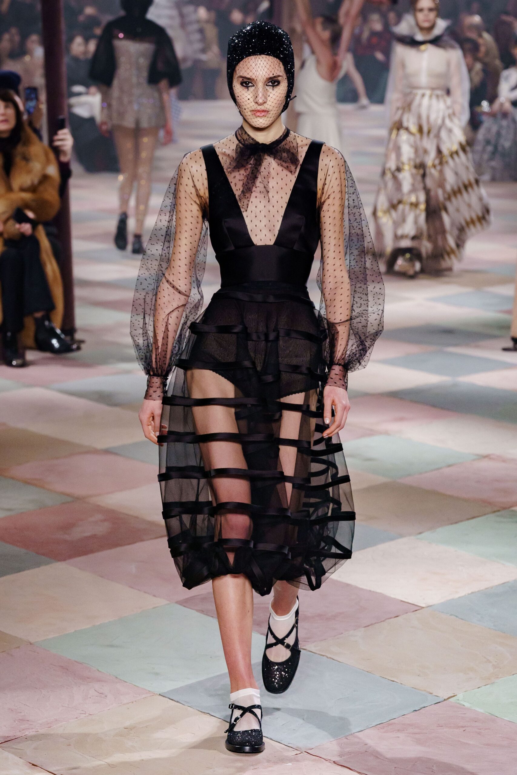 Christian Dior S/S 19 Couture Look 689