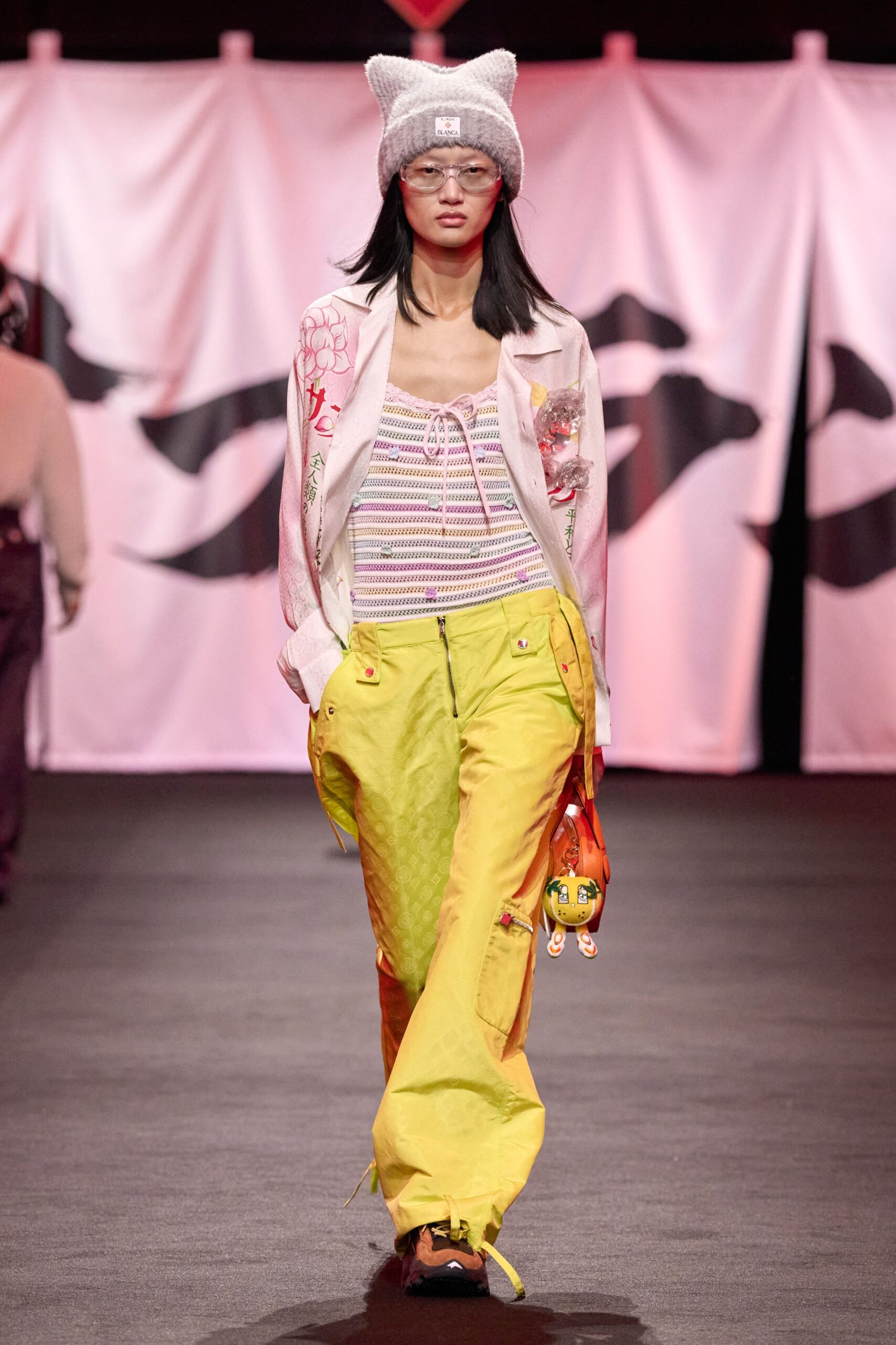 multi-colored fitted top with relaxed jacket