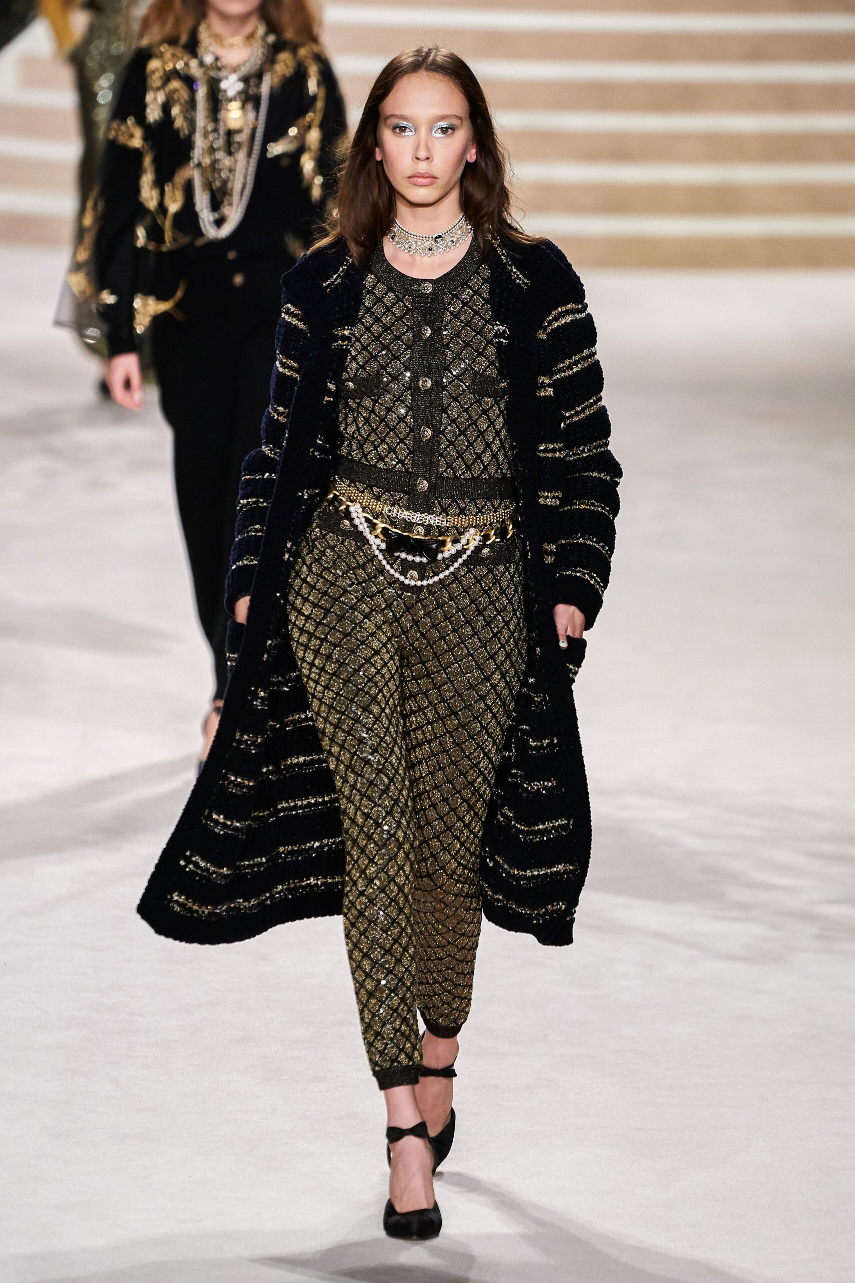 Chanel F/W 20 Look 715