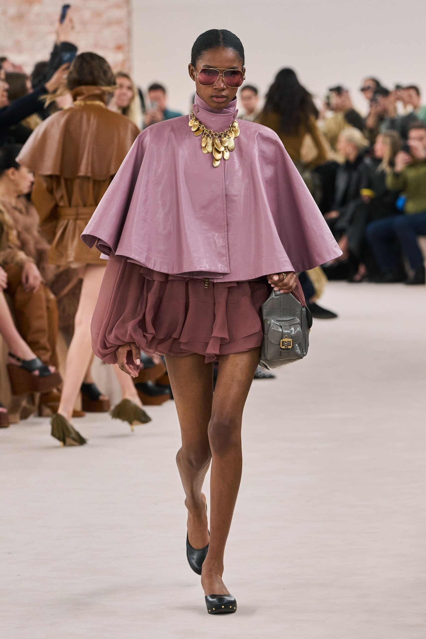 Chloé F/W 24 Look 716