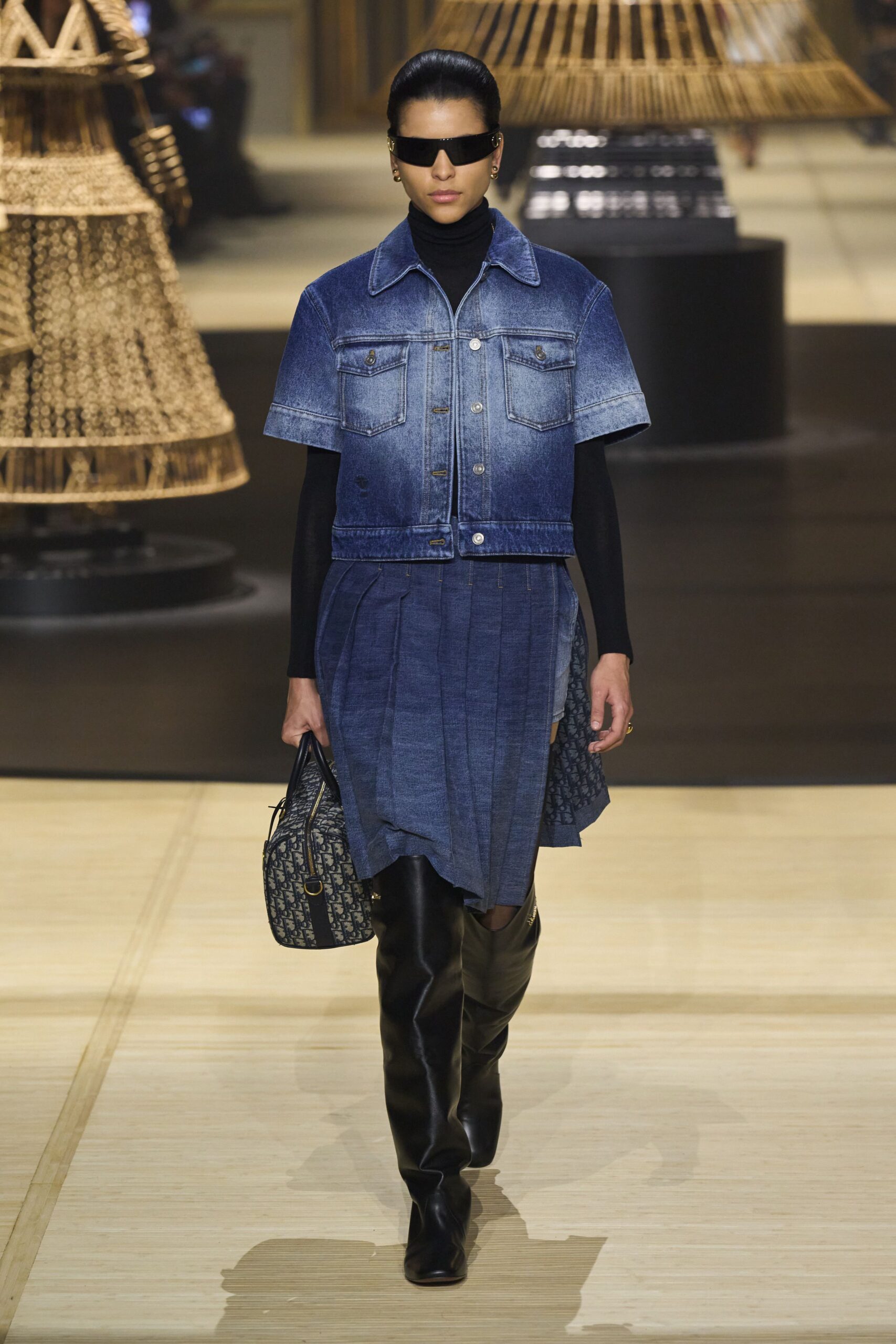 Christian Dior F/W 24 Look 712