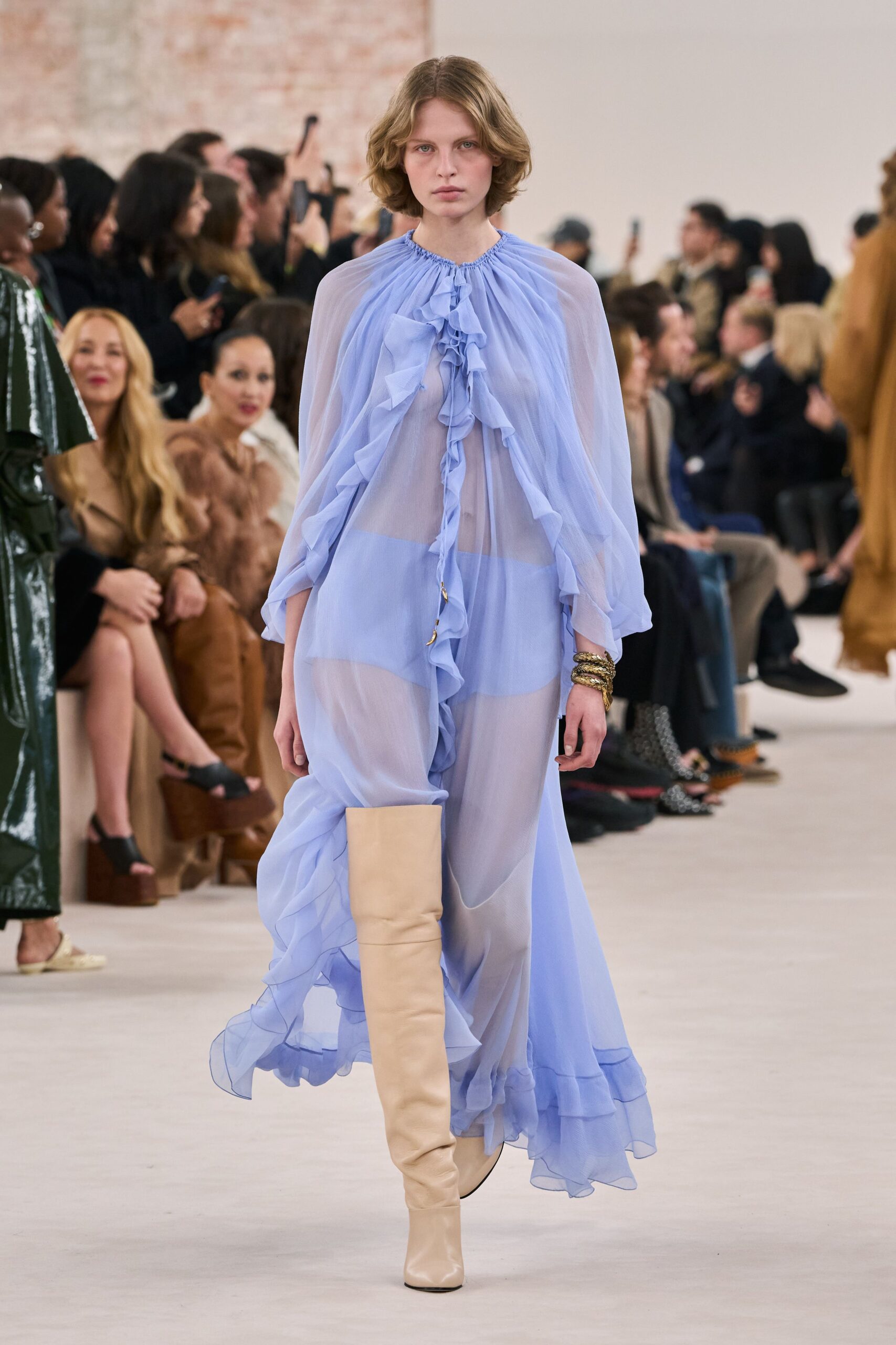Chloé F/W 24 Look 750