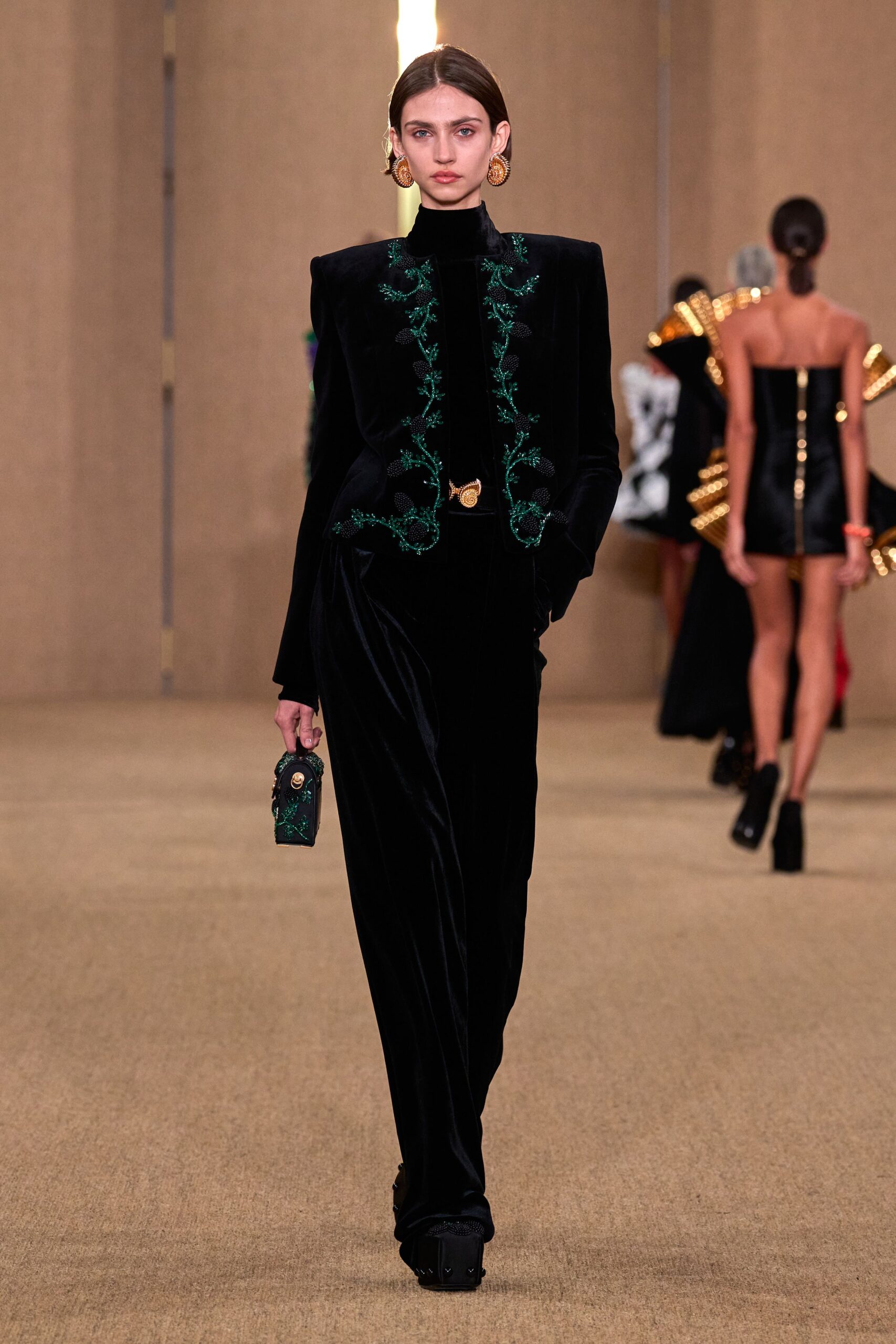 Balmain F/W 24 Look 615