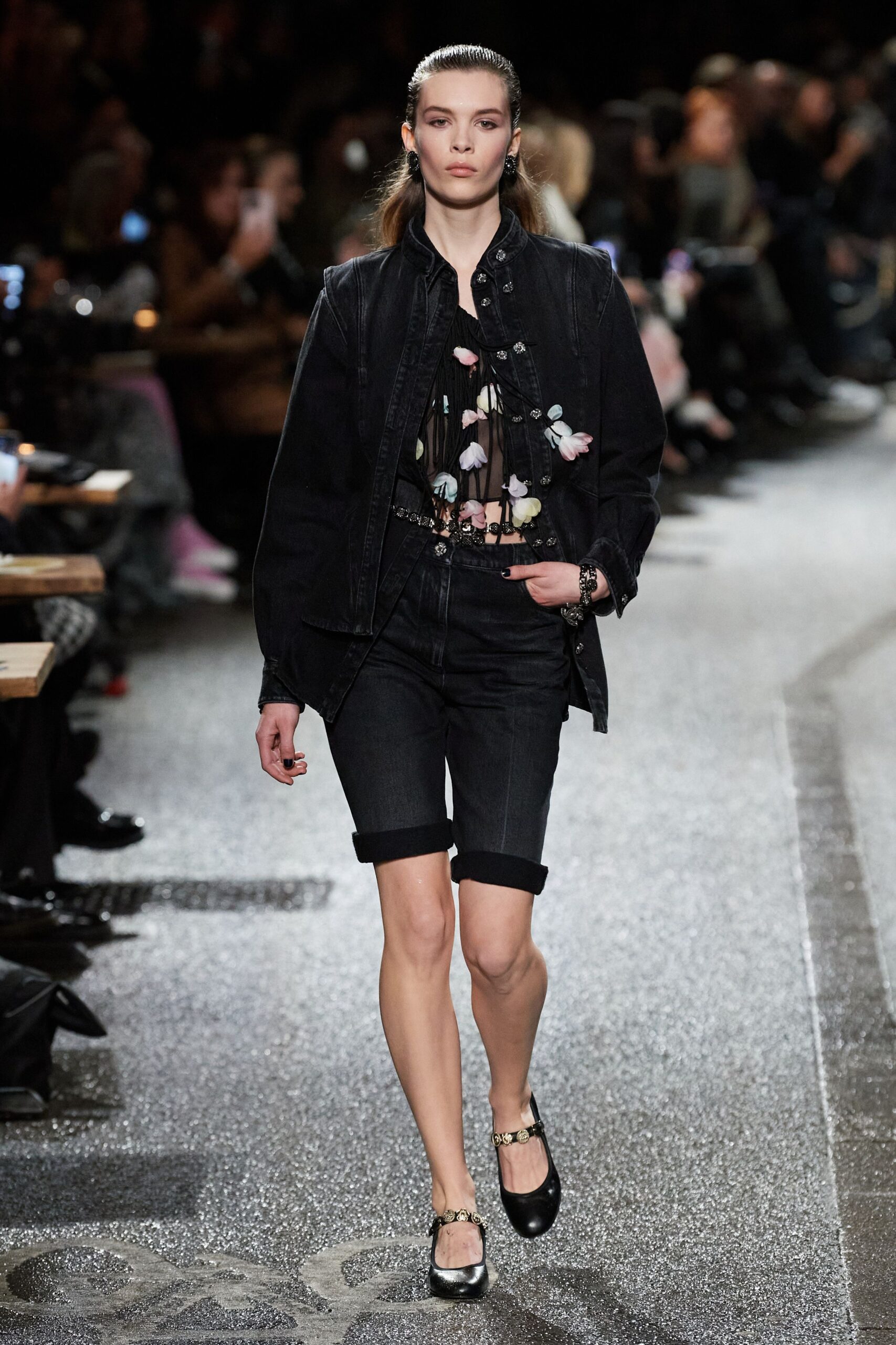 Chanel F/W 24 Look 689