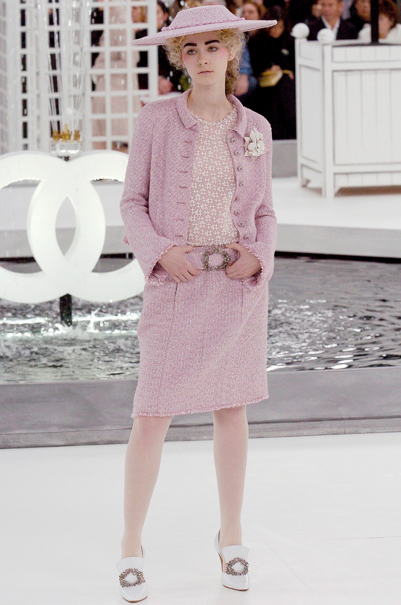 Chanel S/S 05 Couture Look 44