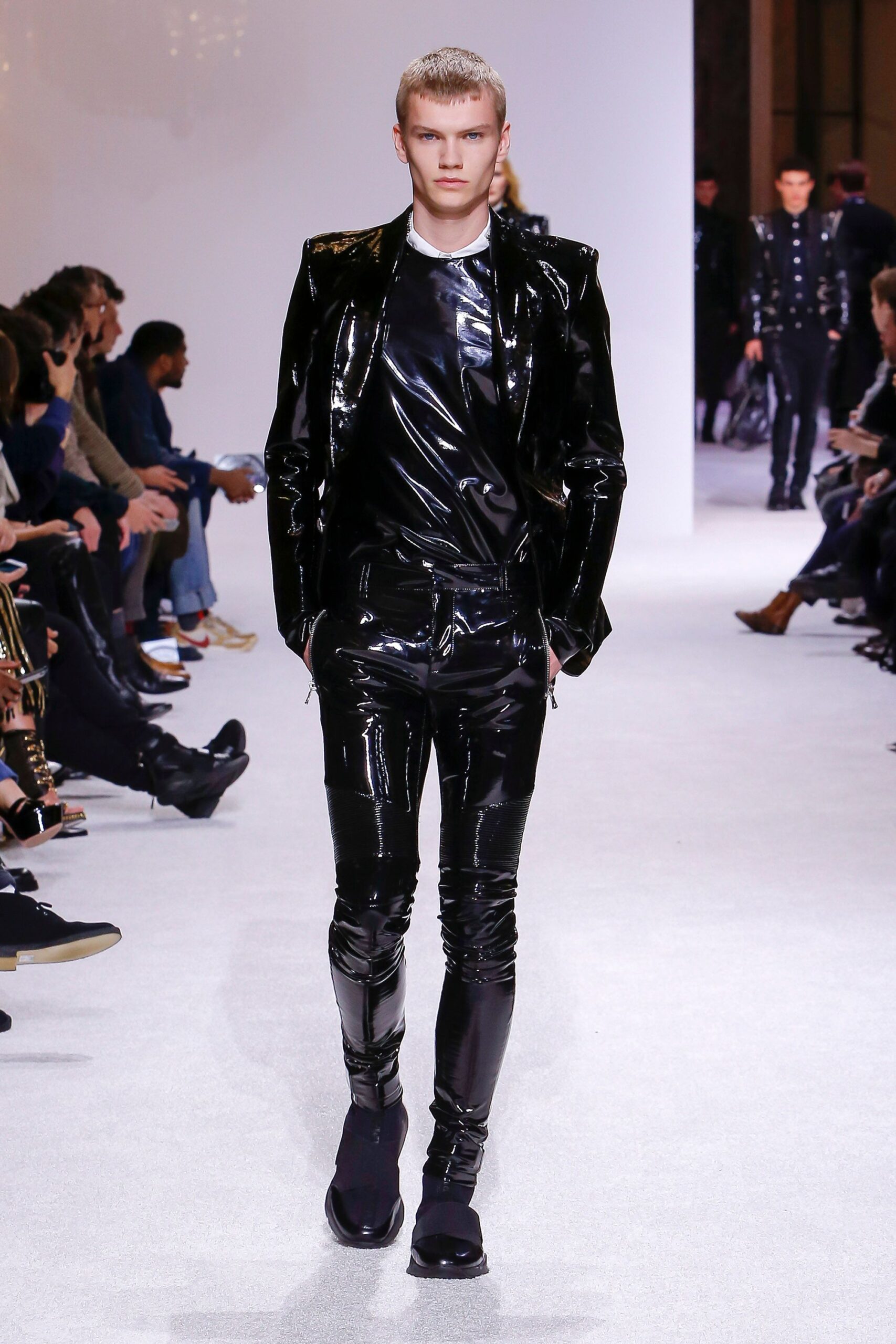 Balmain F/W 18 Menswear Look 673