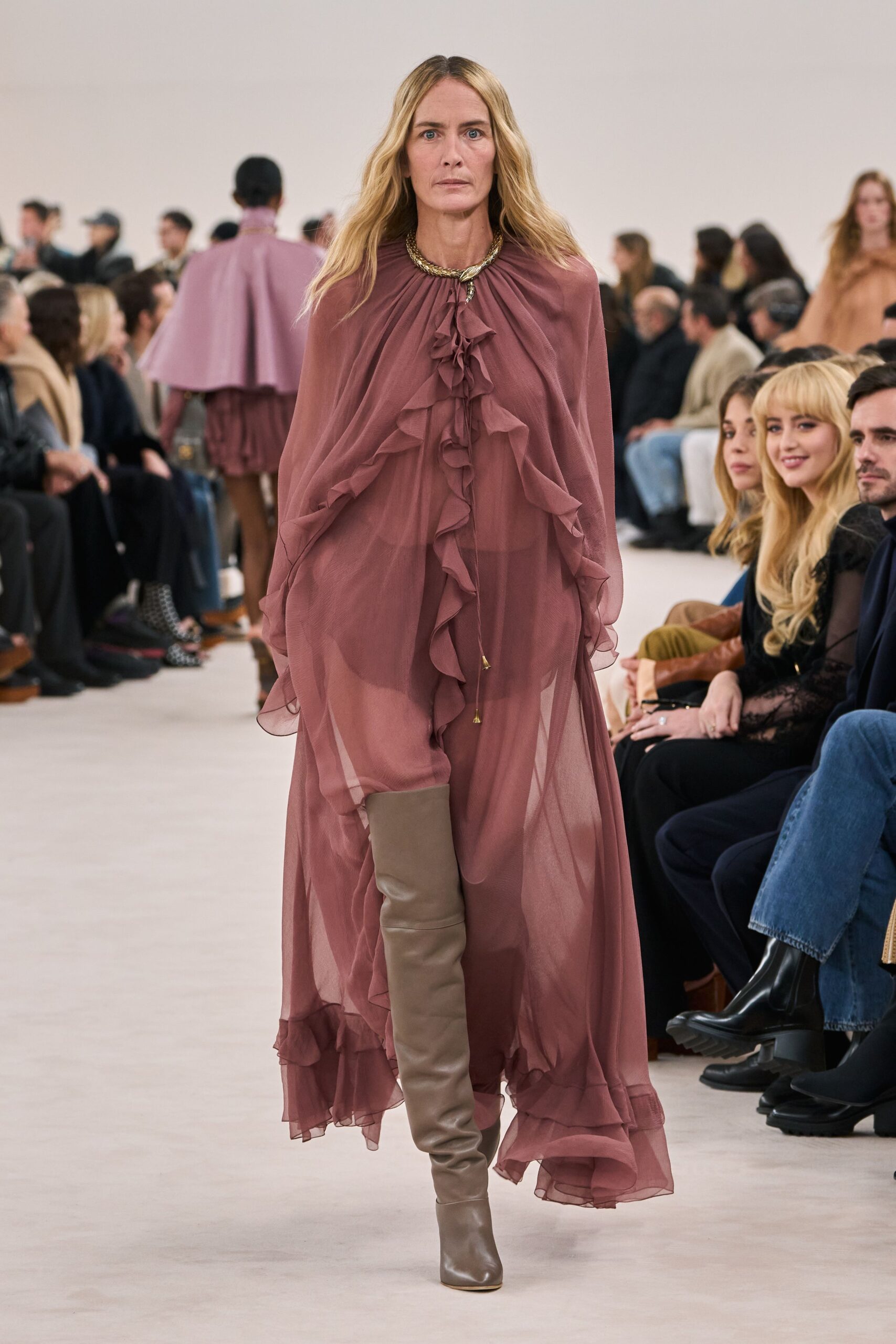 Chloé F/W 24 Look 783