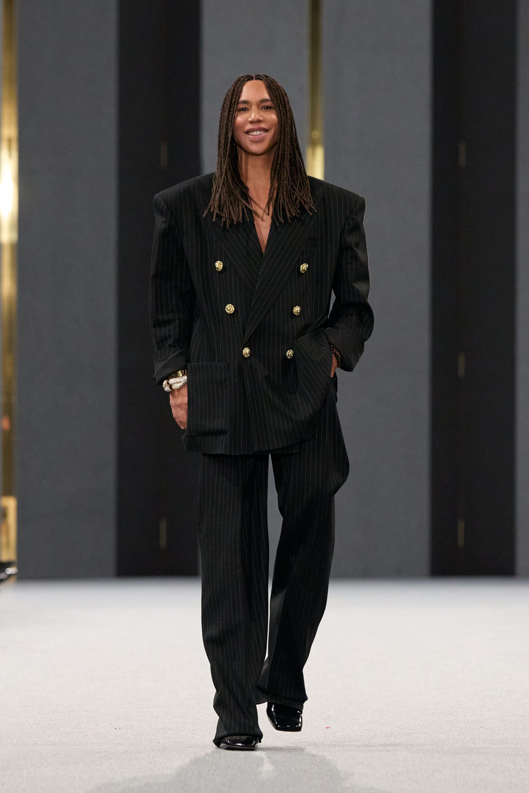 black oversized blazer and pants