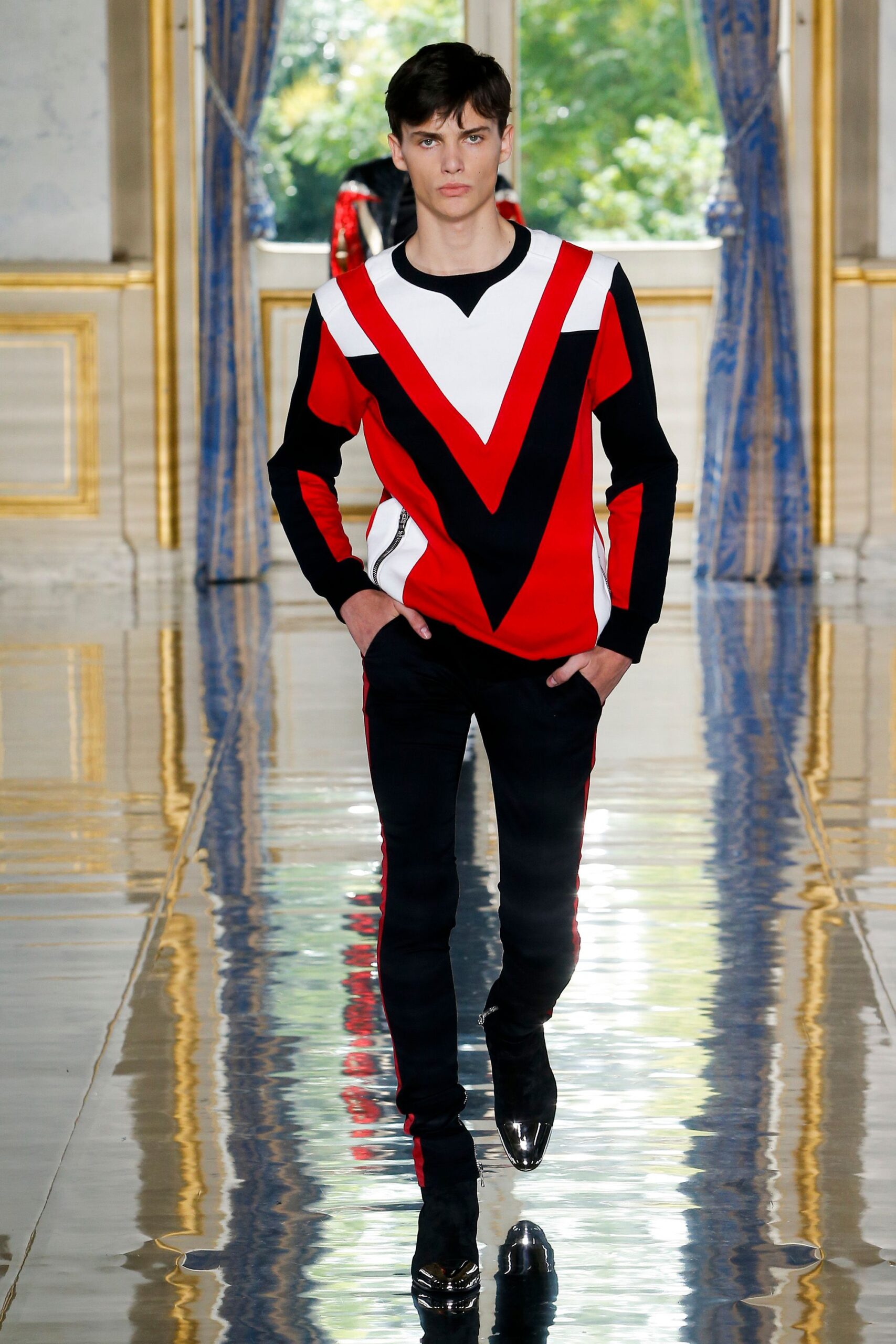 Balmain S/S 19 Menswear Look 778