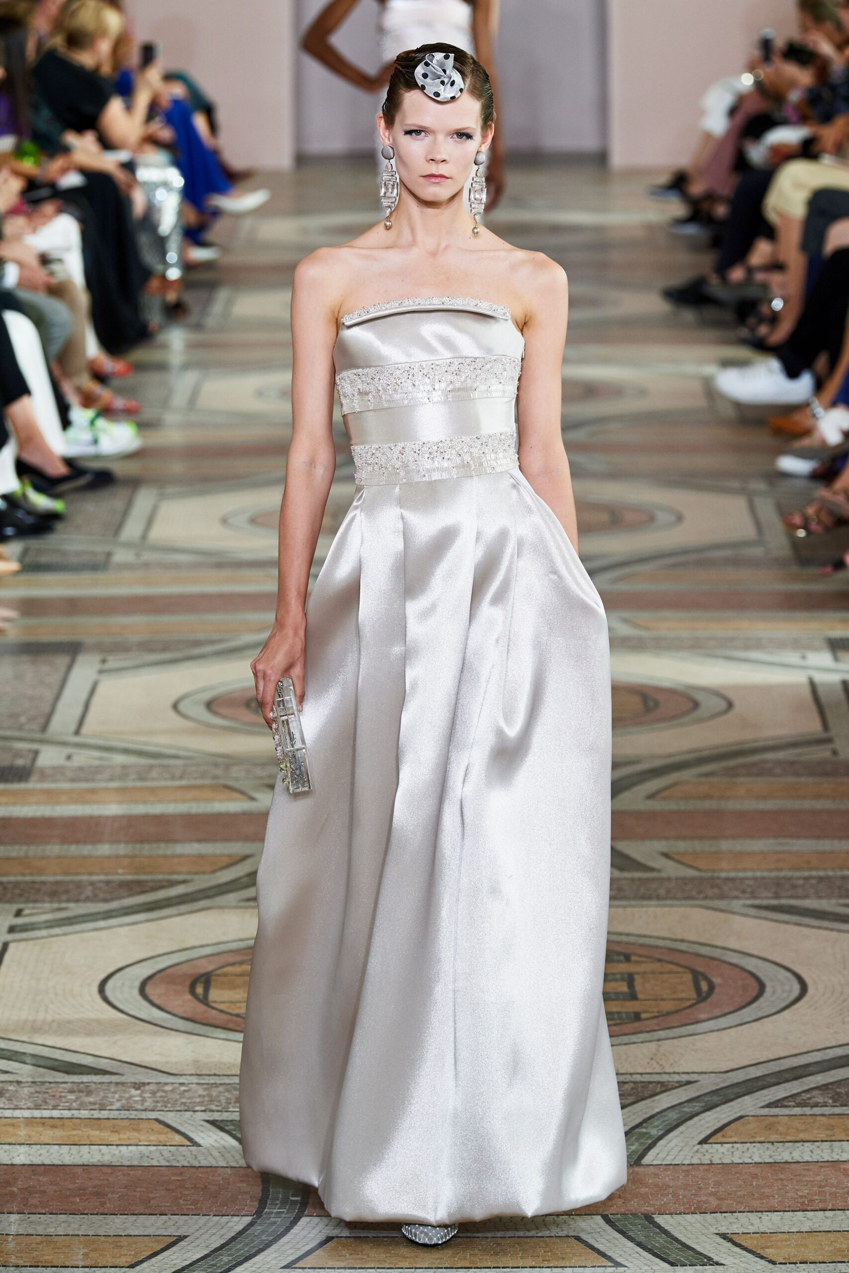 Armani Privé F/W 19 Couture Look 758