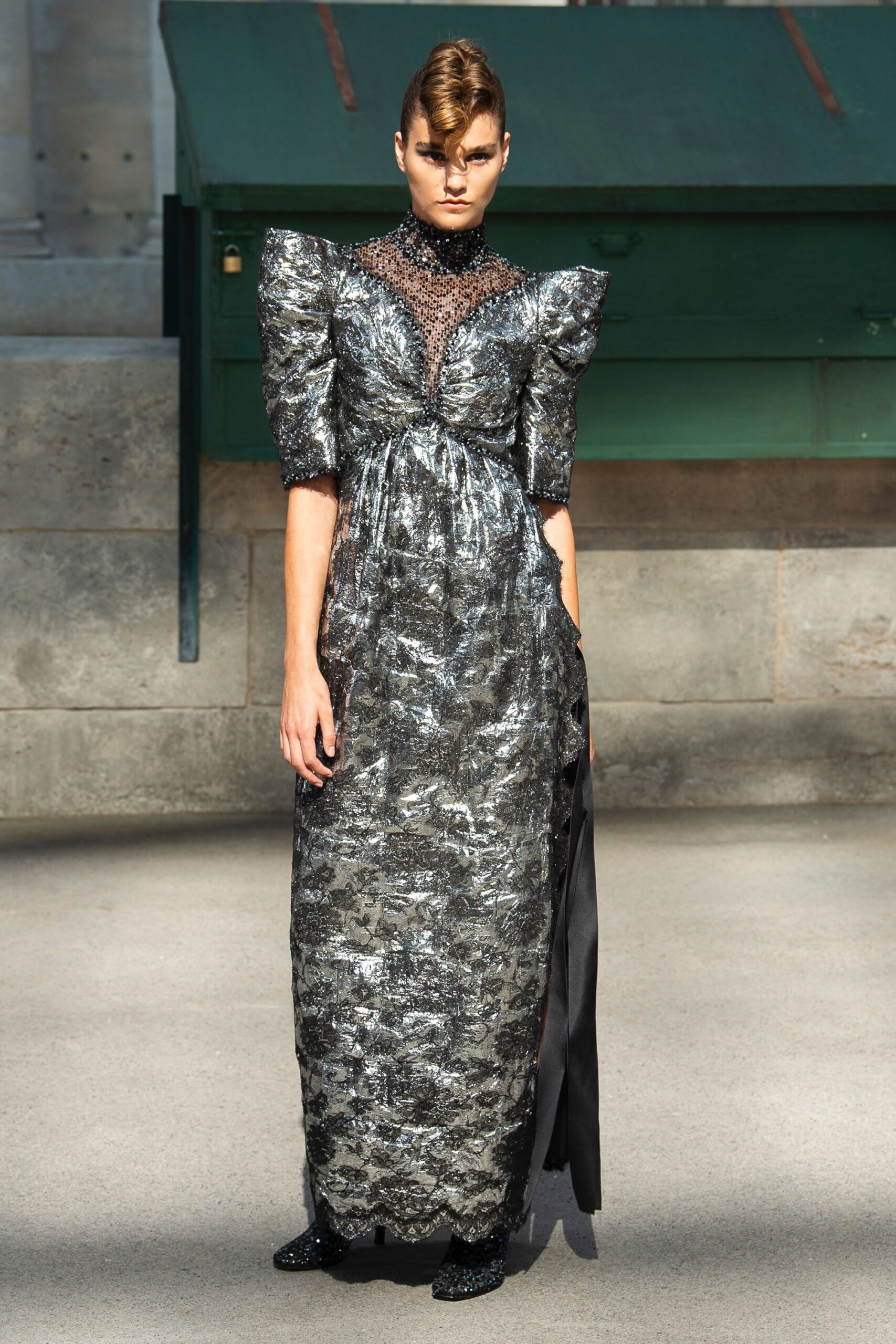 Chanel F/W 18 Couture Look 748