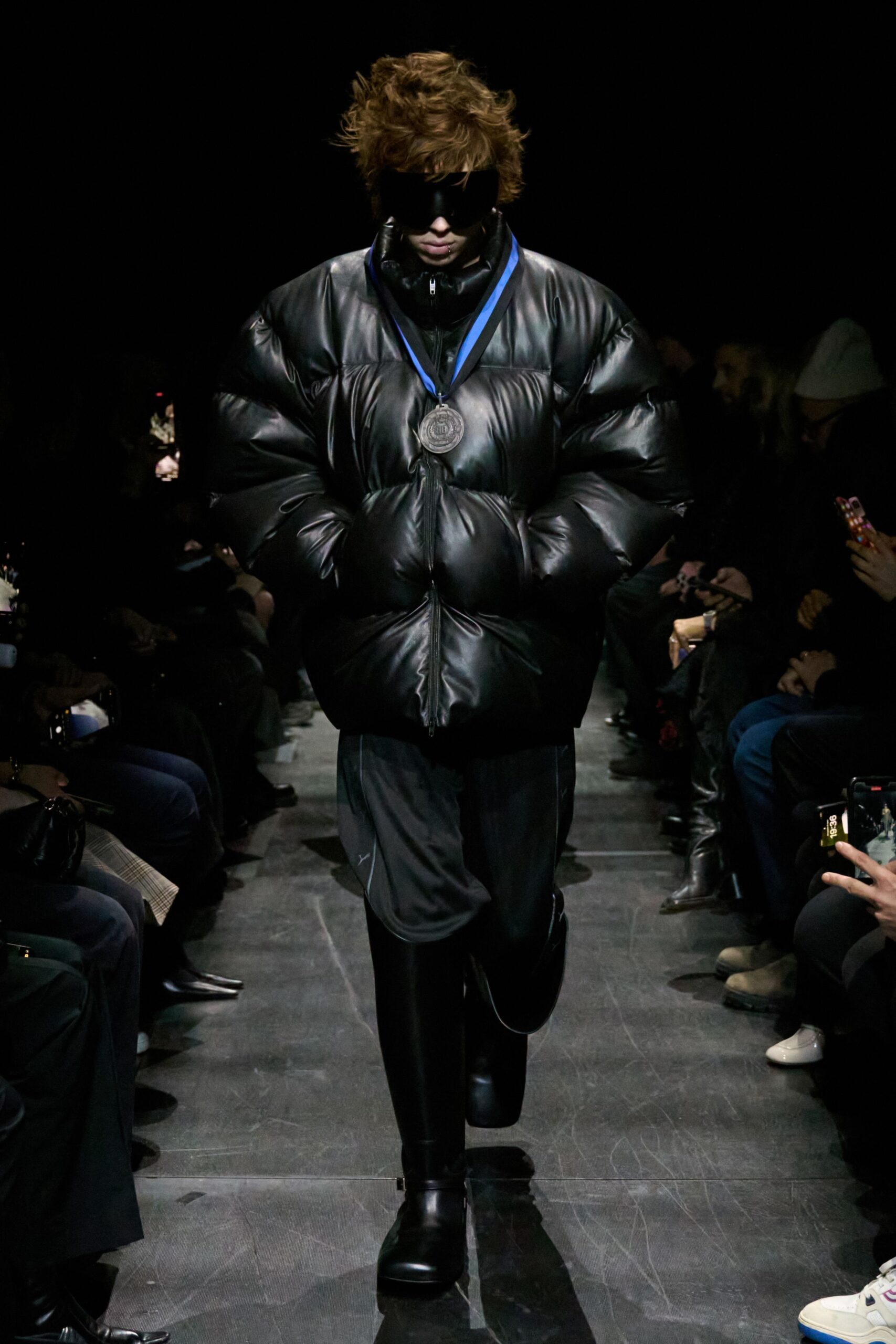 black vinyl long-sleeve collared oversized padded jacket