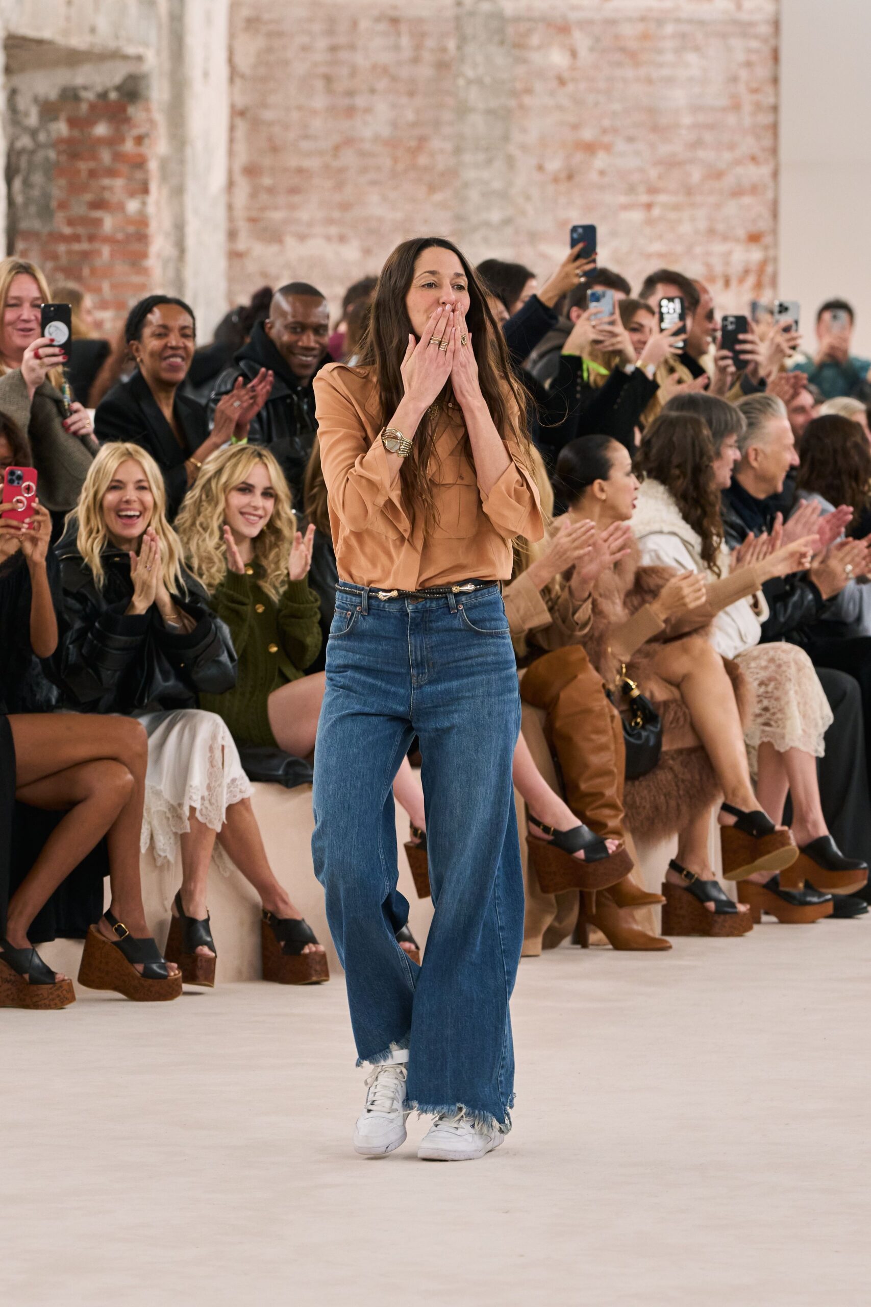 Chloé F/W 24 Look 843