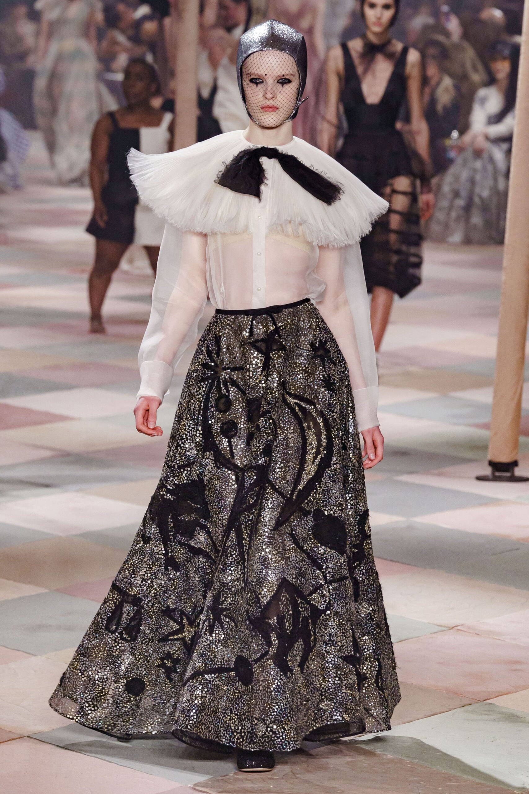 Christian Dior S/S 19 Couture Look 800