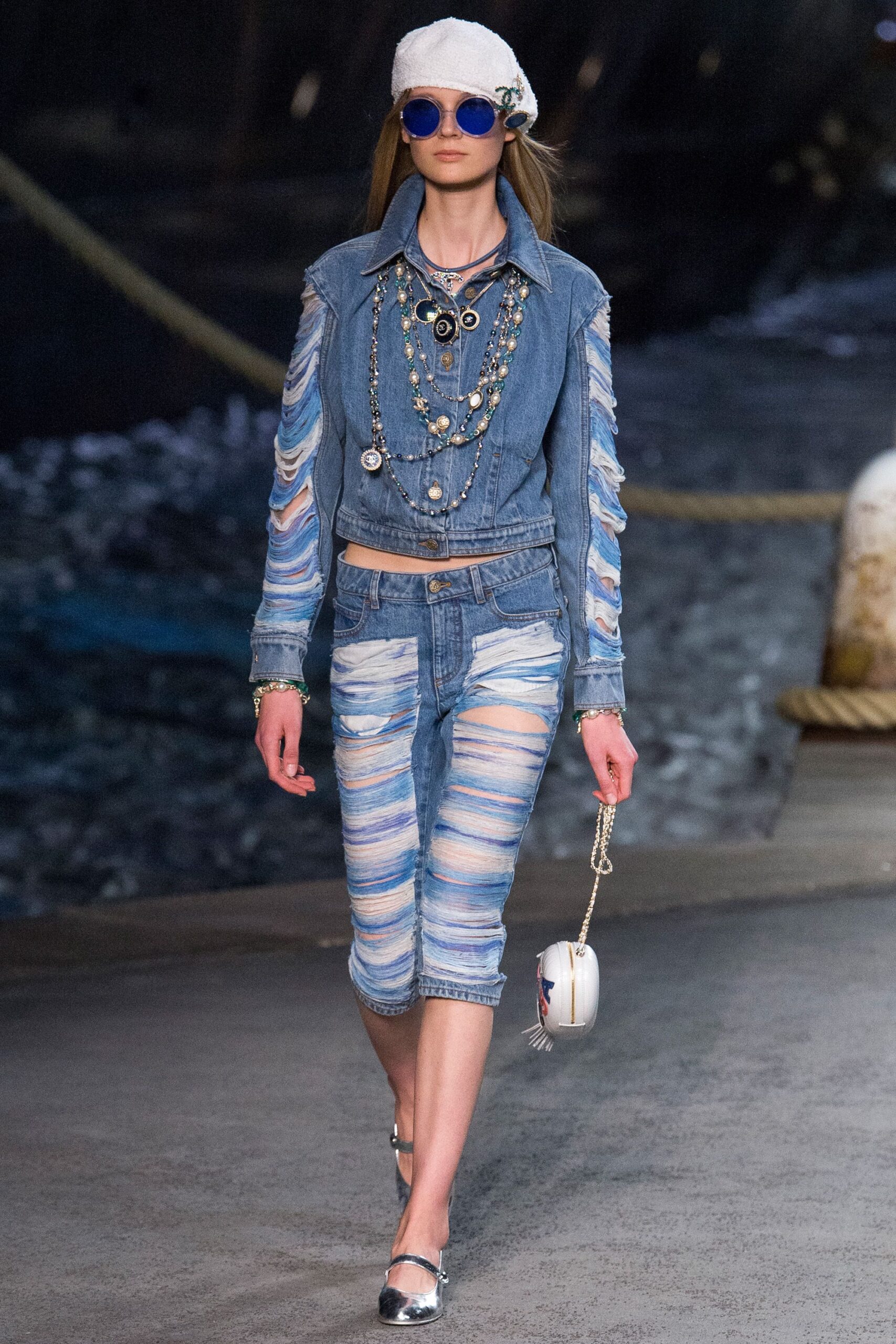 Chanel Resort 19 Look 721
