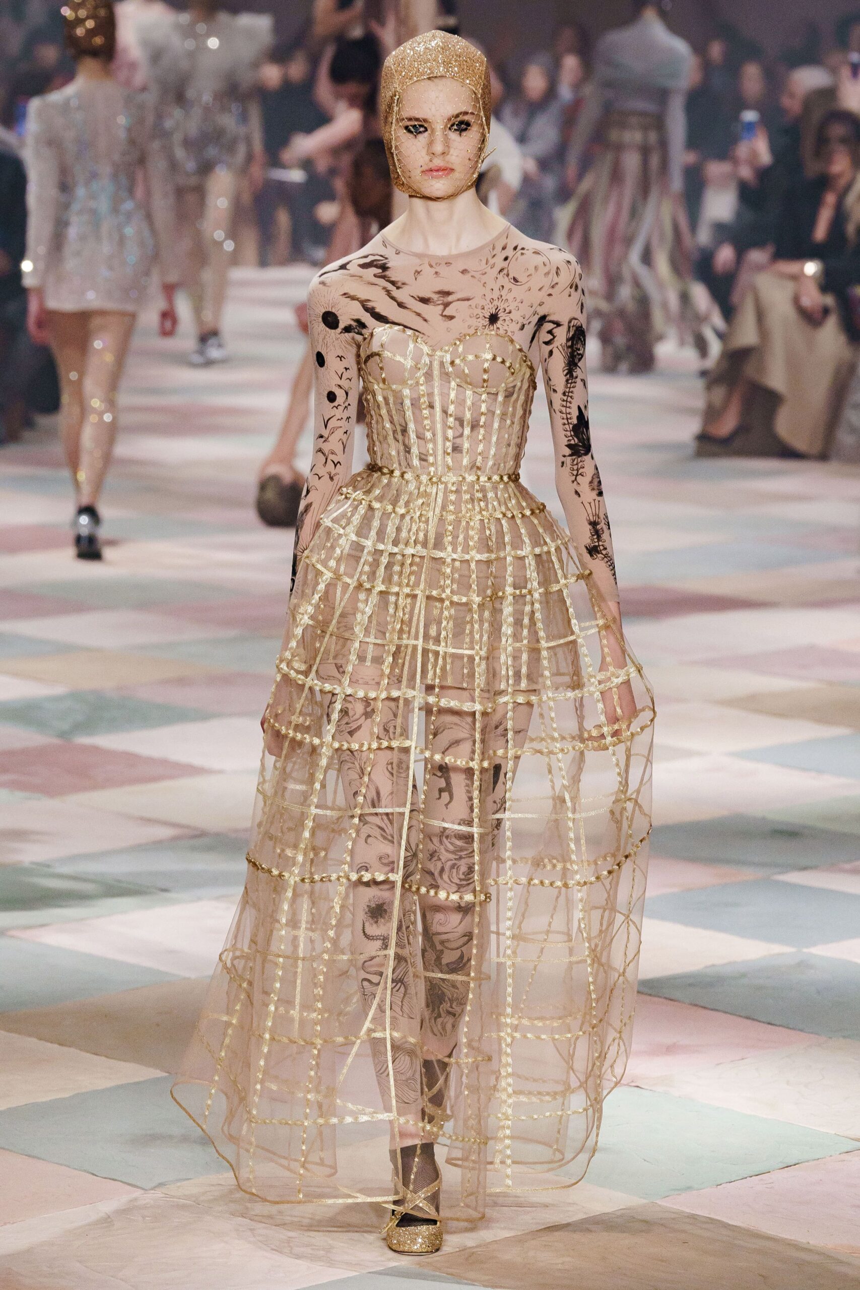Christian Dior S/S 19 Couture Look 801