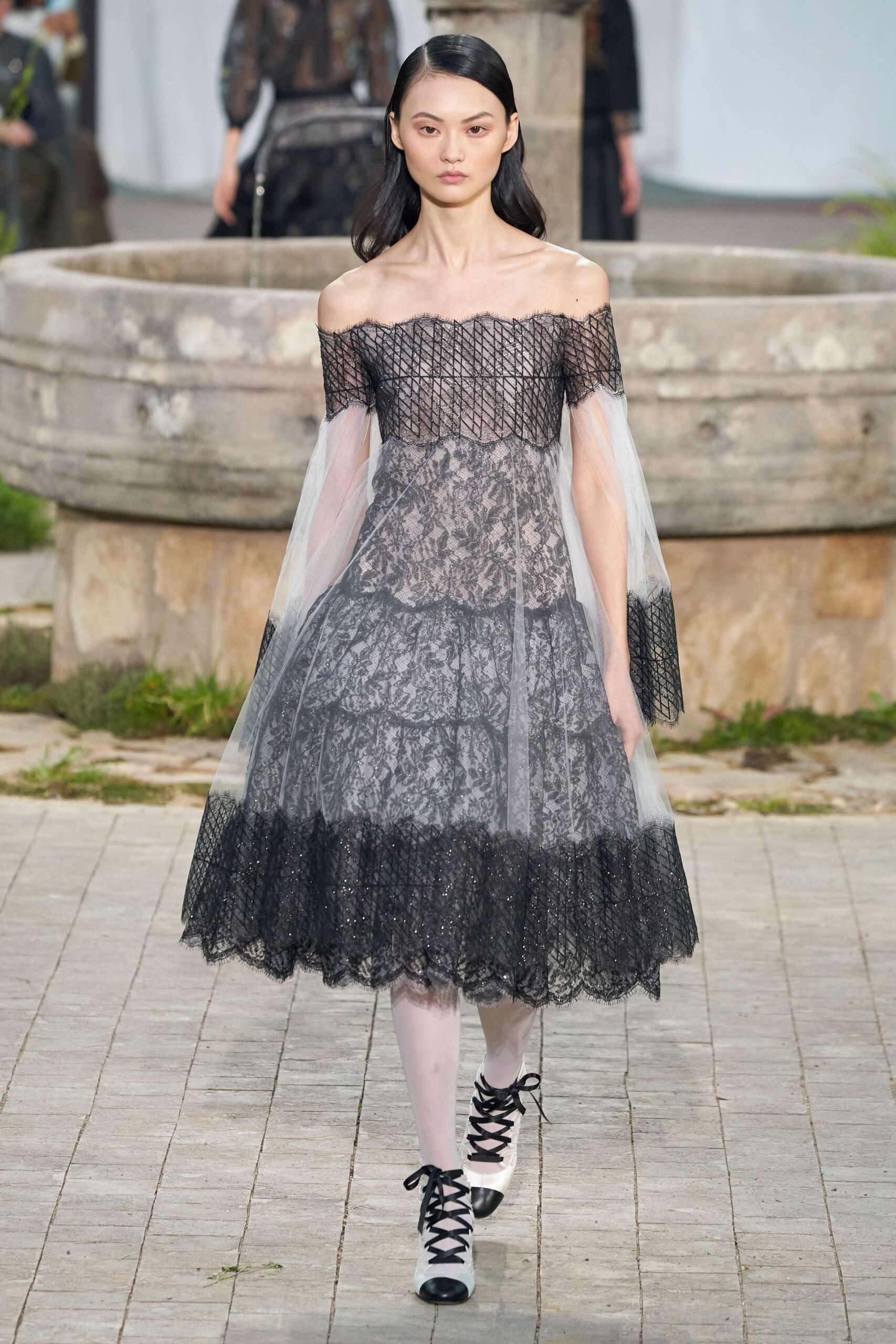Chanel S/S 20 Couture Look 899