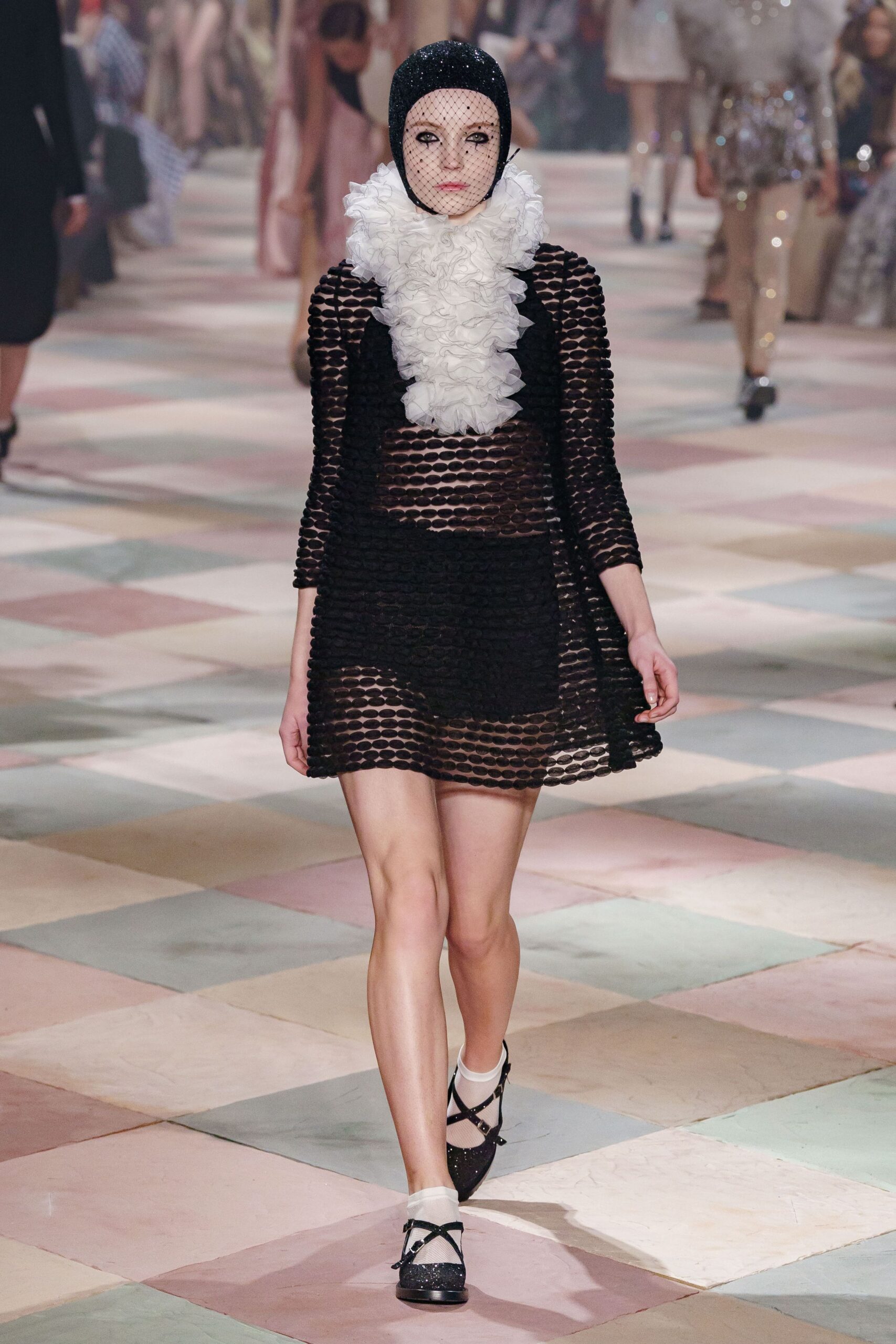 Christian Dior S/S 19 Couture Look 821