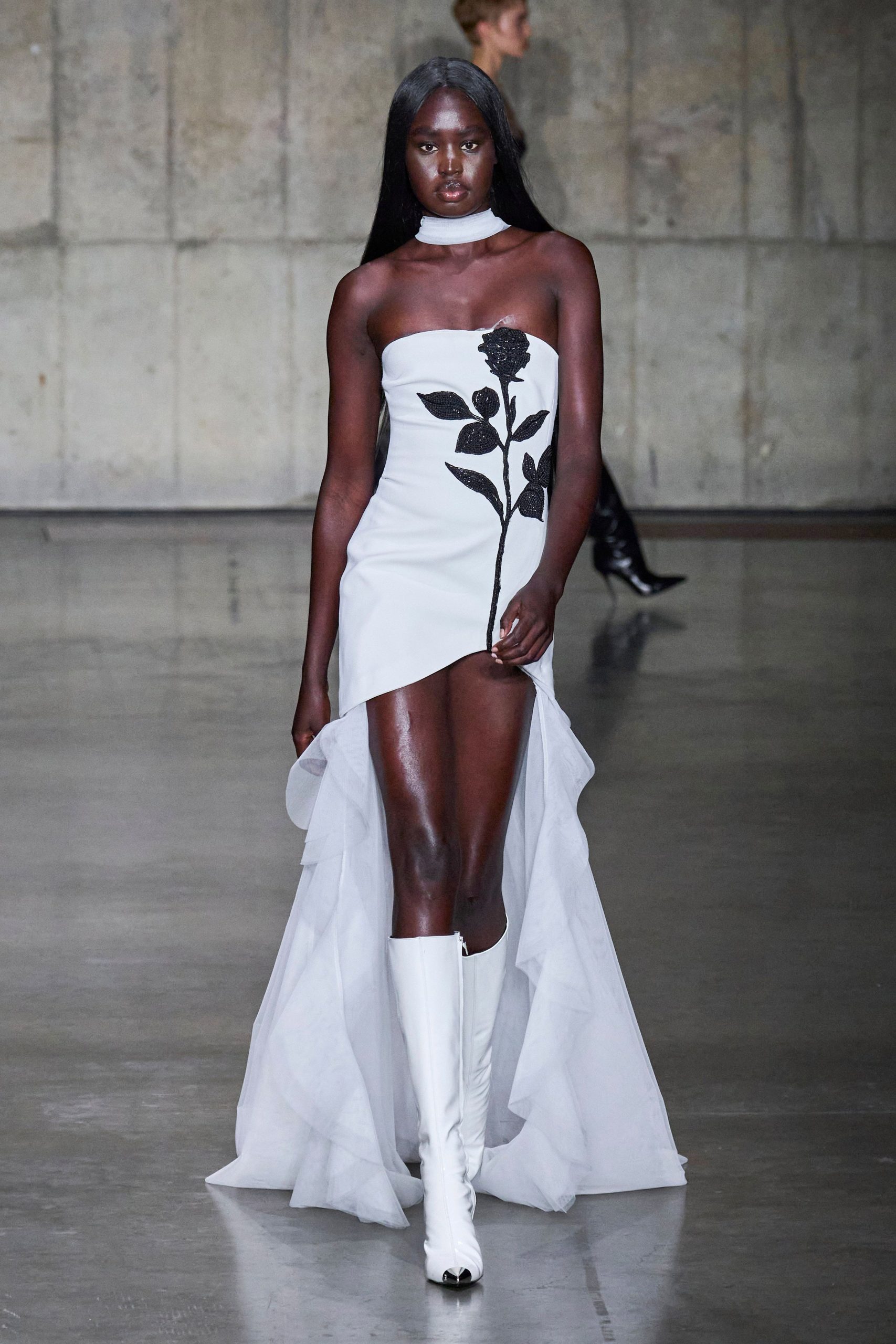 David Koma S/S 24 Look 185