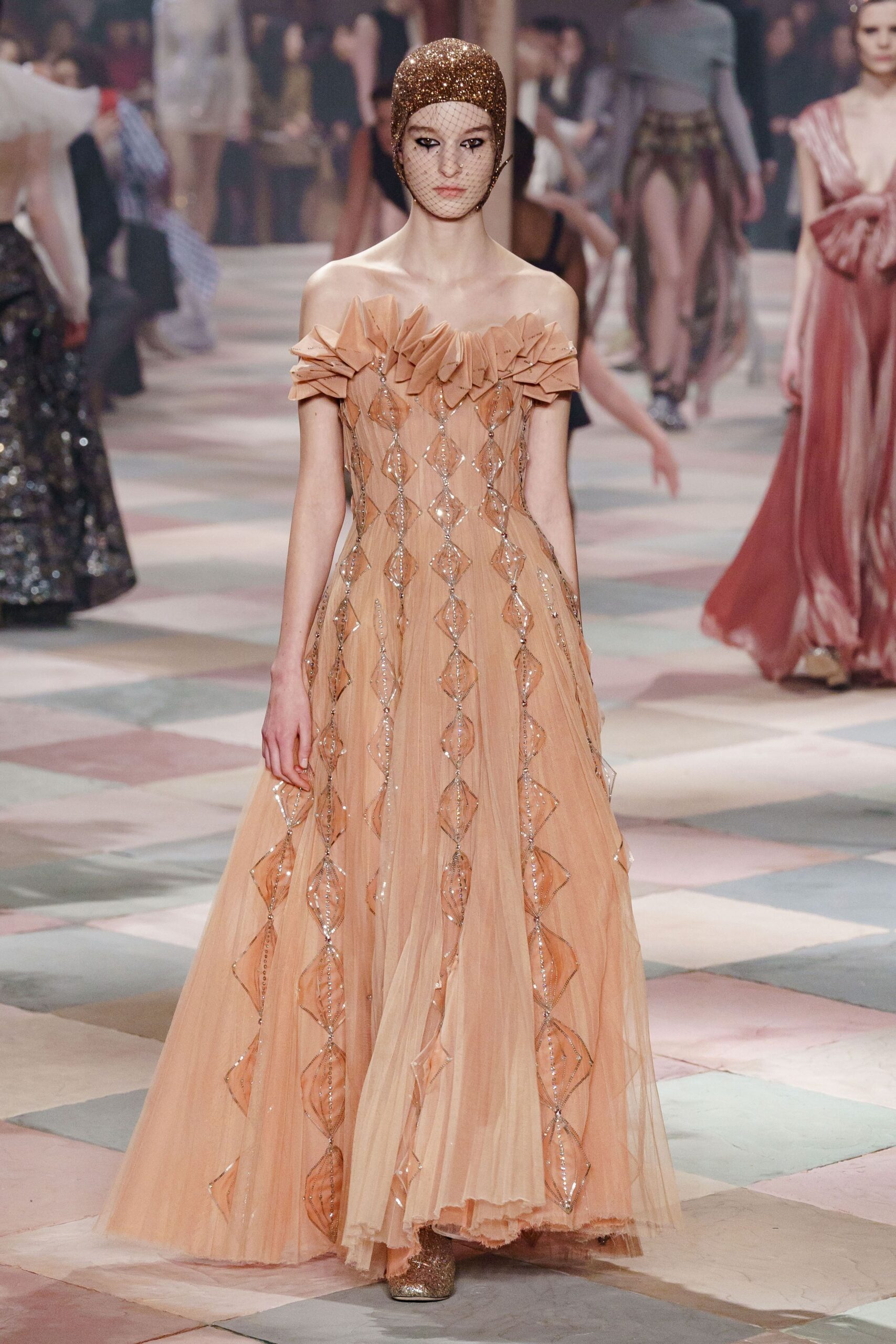 Christian Dior S/S 19 Couture Look 833