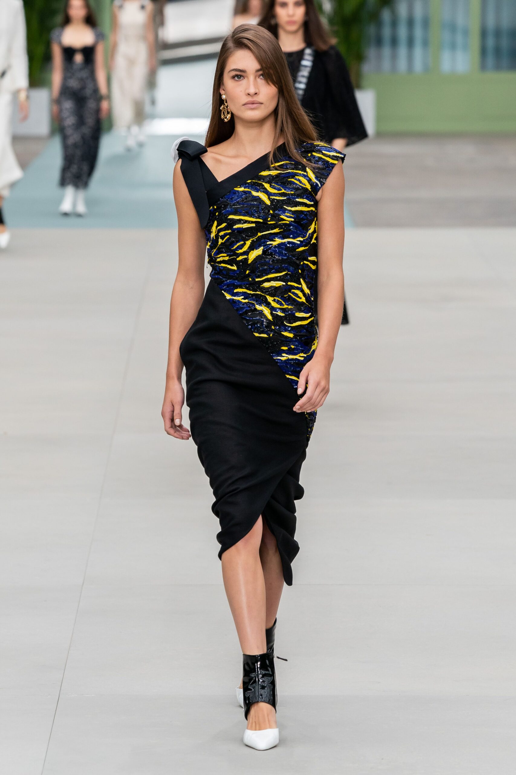 Chanel Resort 20 Look 889