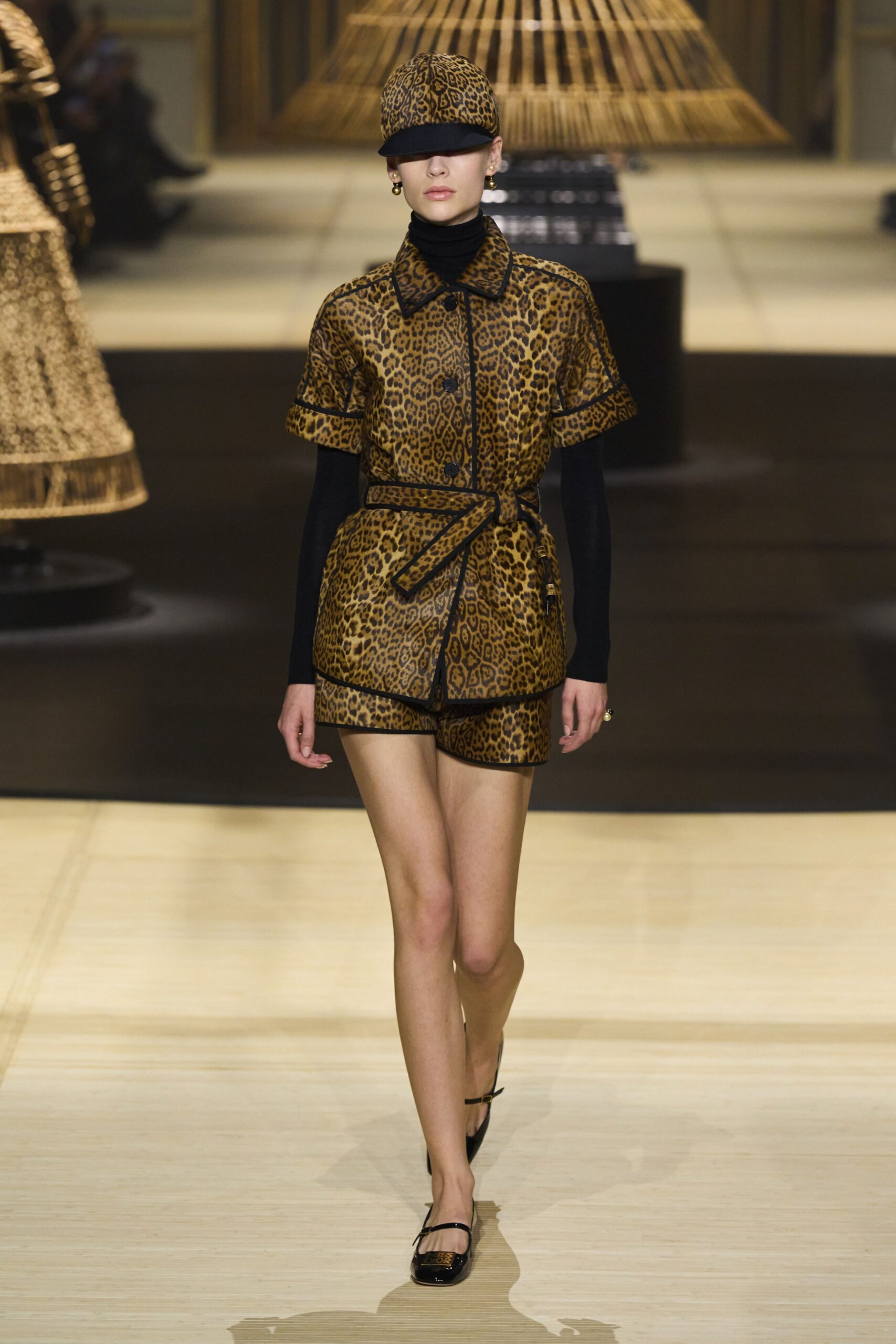 Christian Dior F/W 24 Look 895