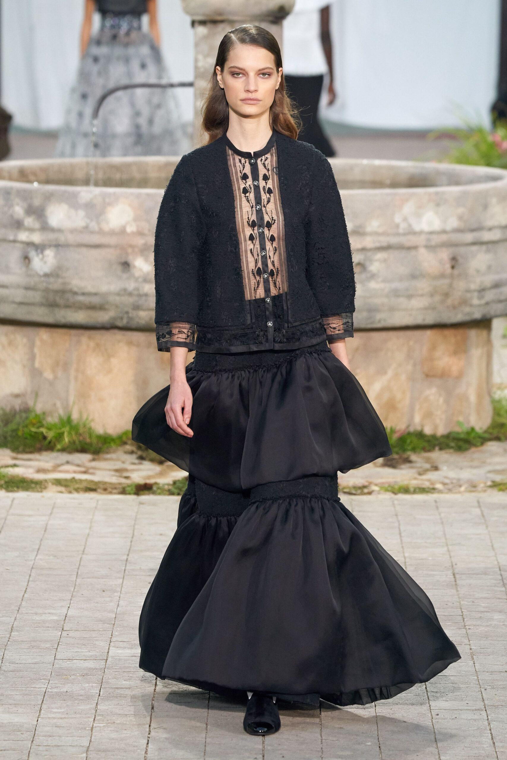 Chanel S/S 20 Couture Look 937