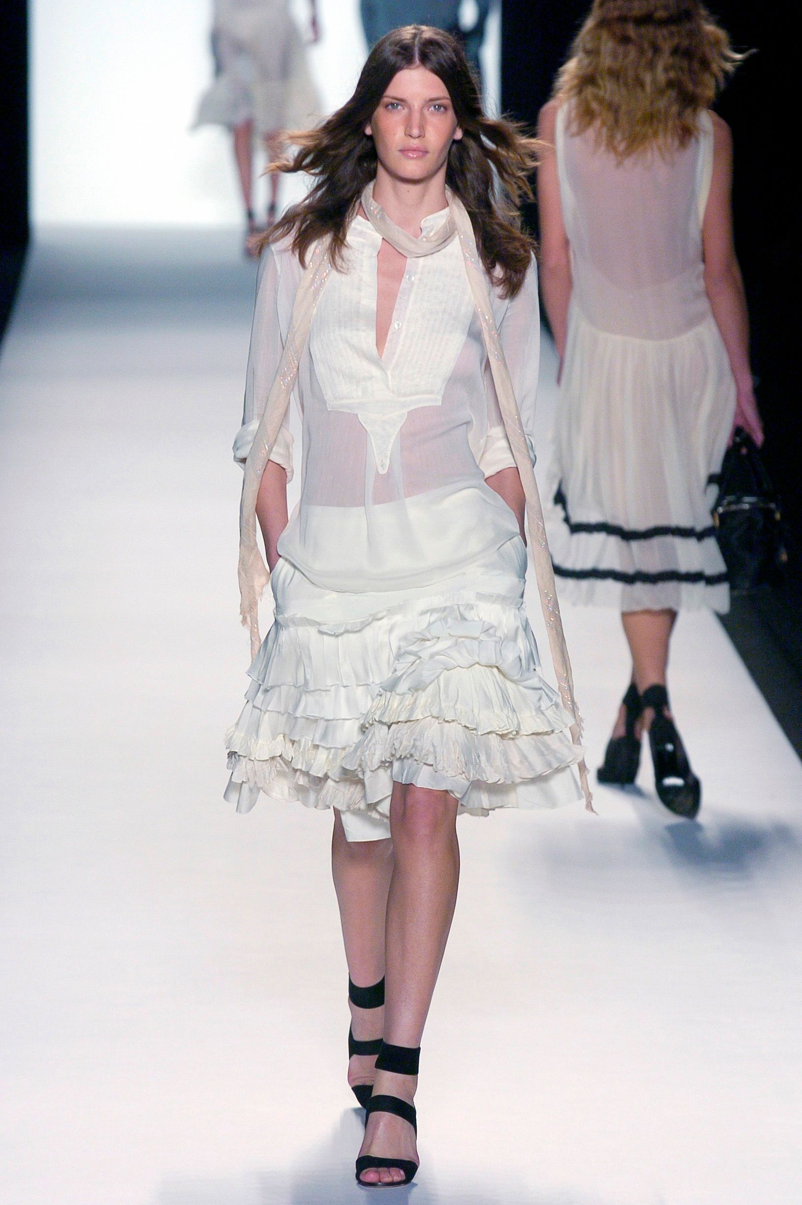 Chloé S/S 05 Look 52