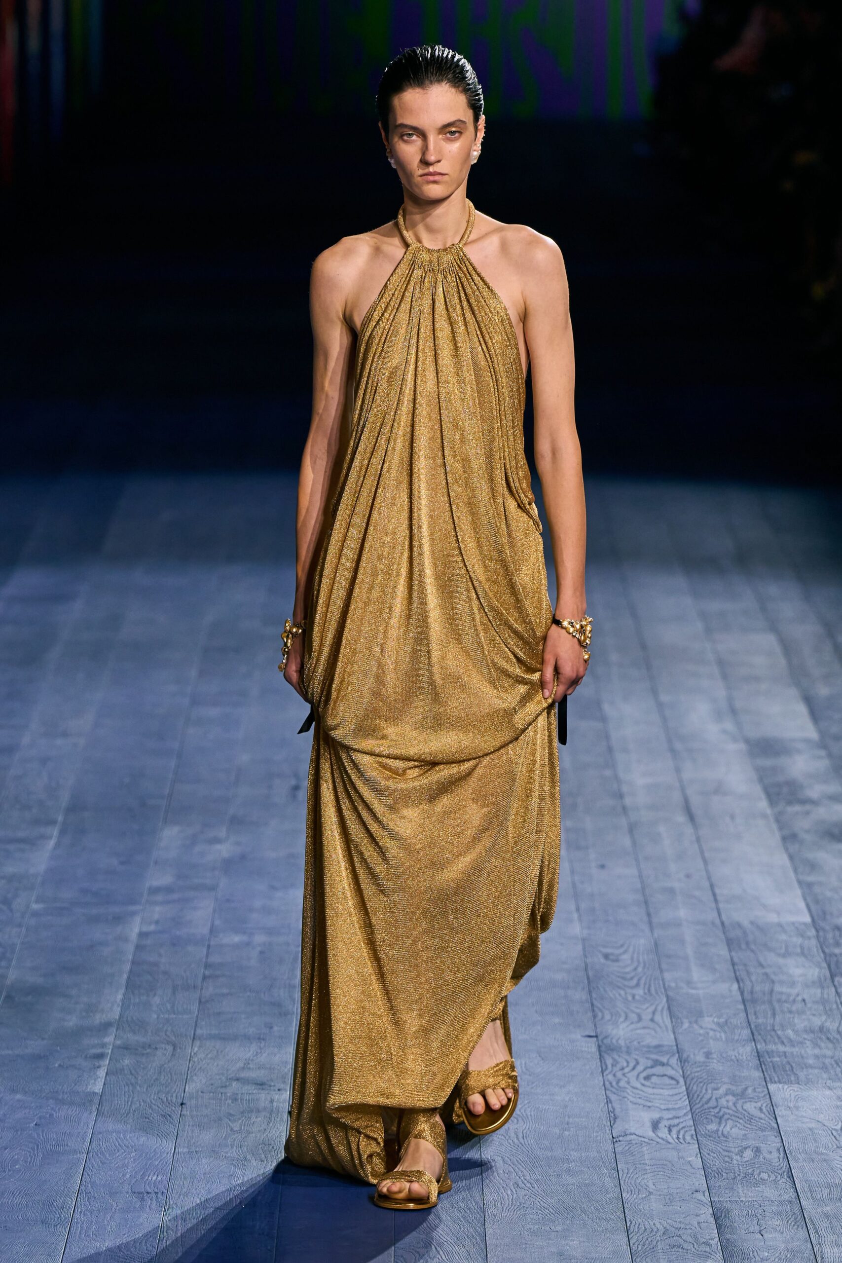 Christian Dior F/W 24 Couture Look 885