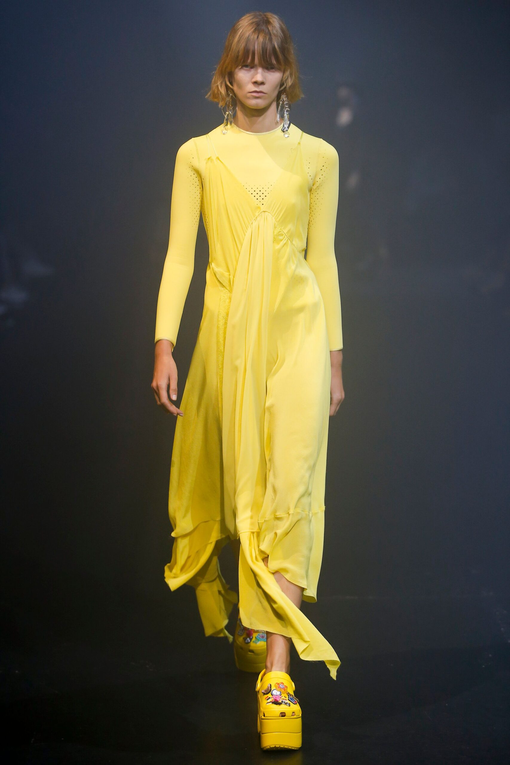 Balenciaga S/S 18 Look 678