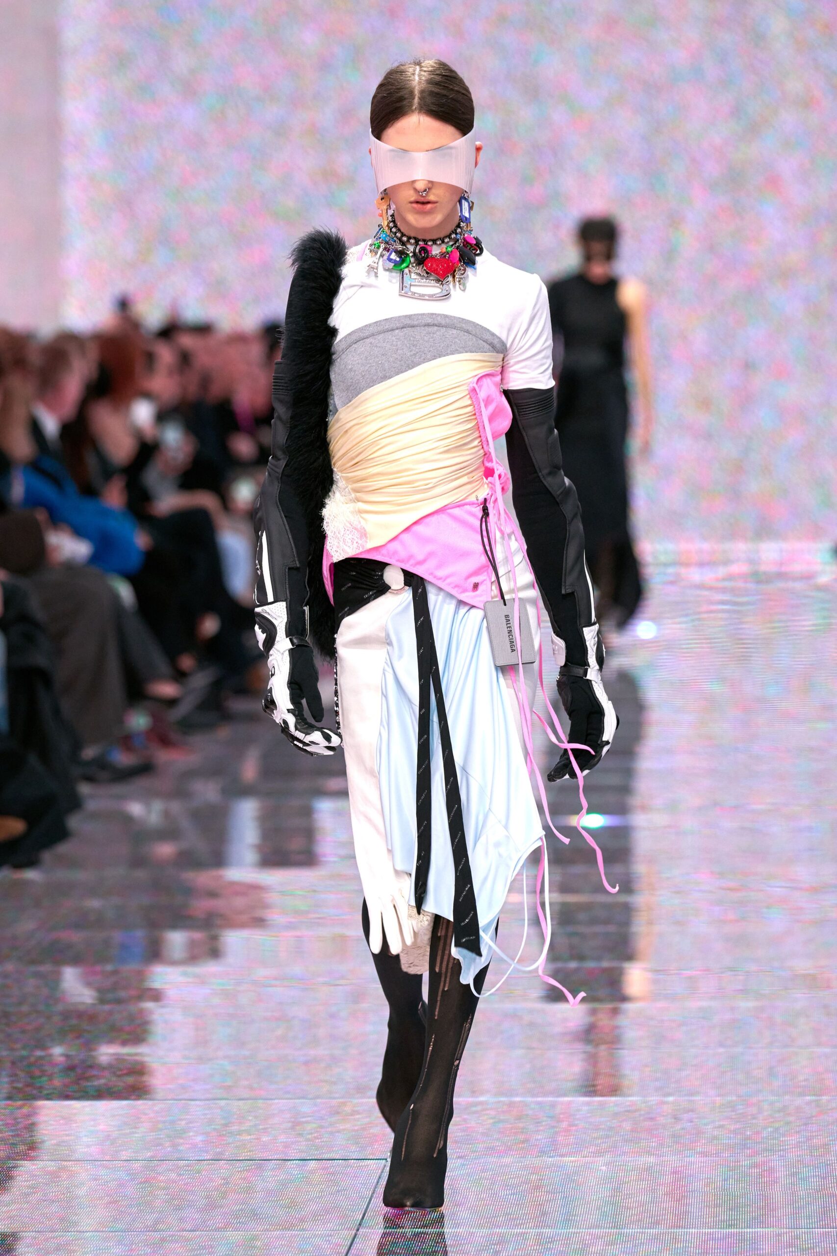 Balenciaga F/W 24 Look 679