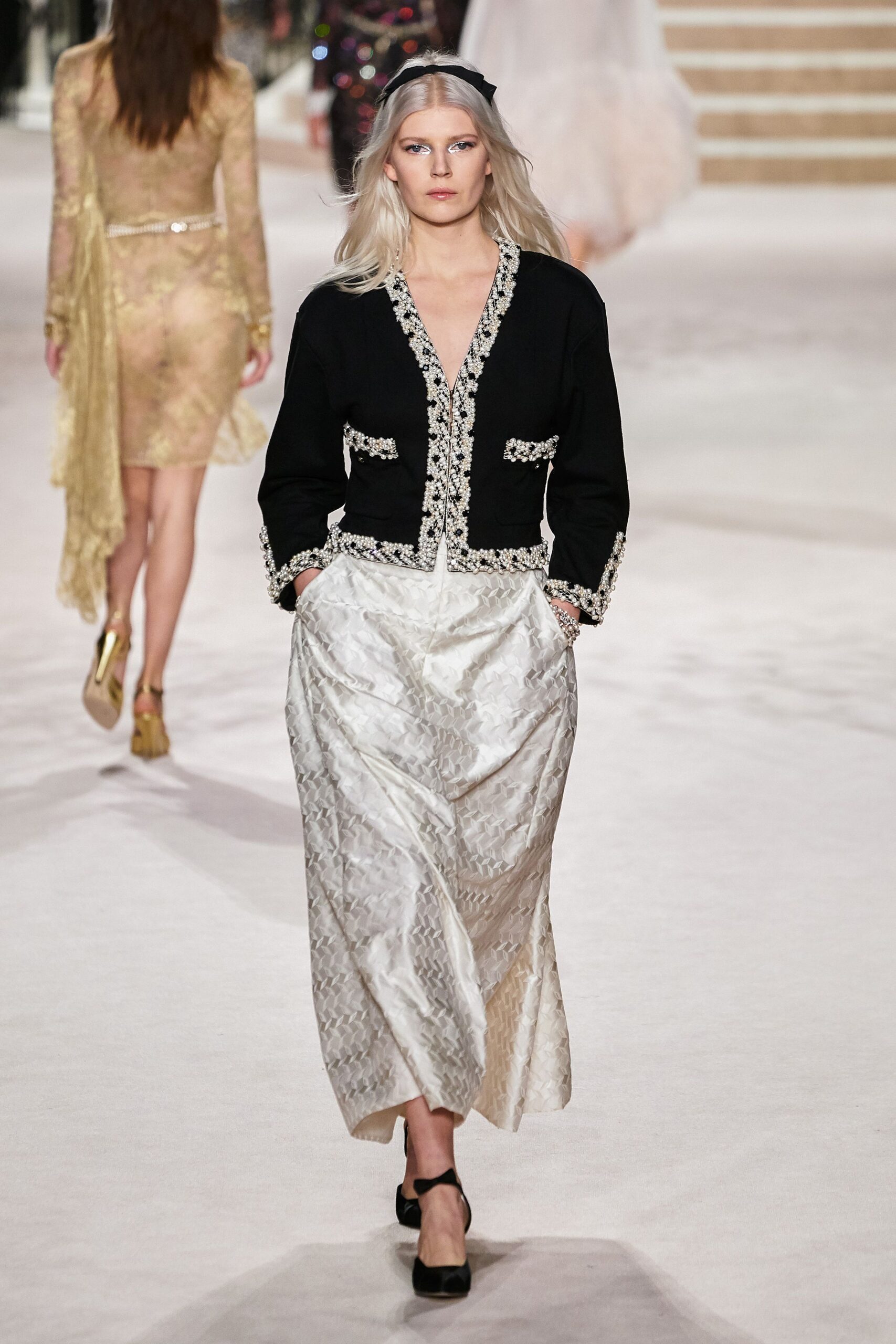 Chanel F/W 20 Look 953