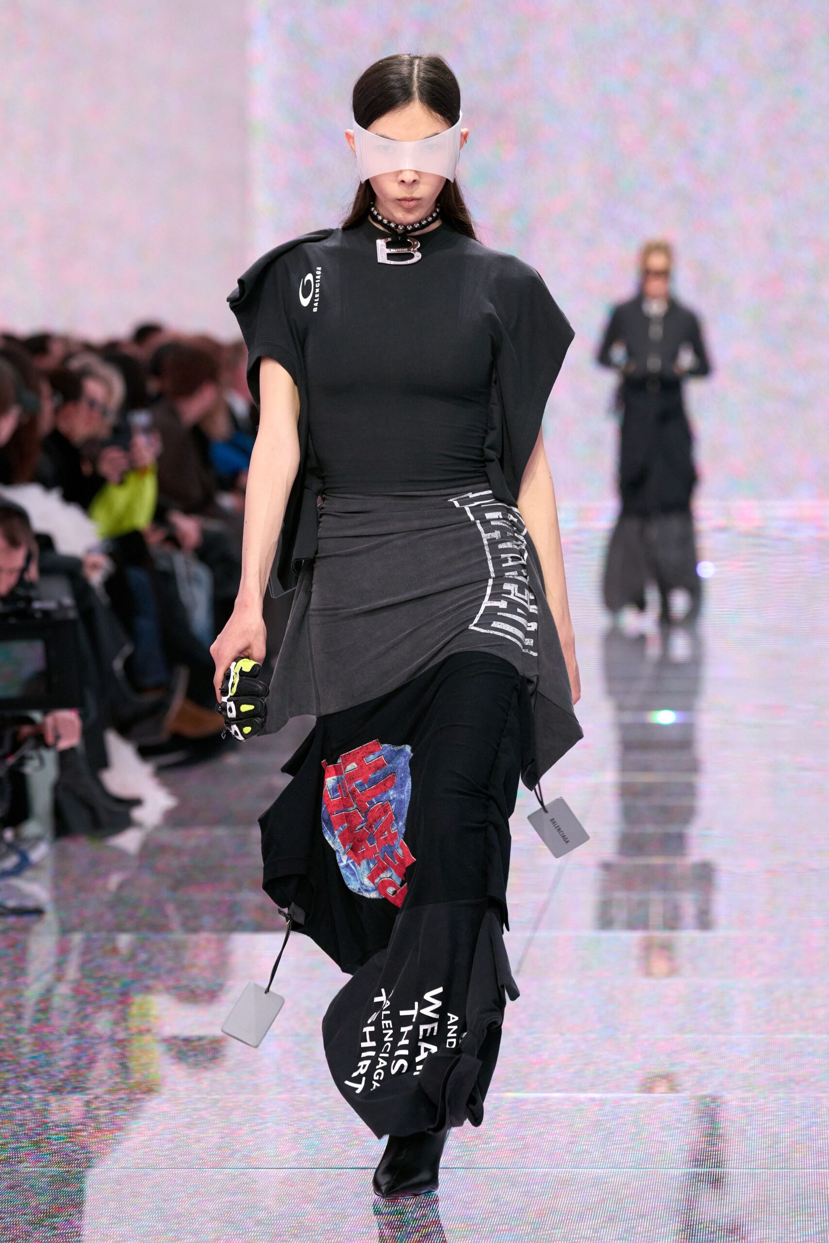 Balenciaga F/W 24 Look 710