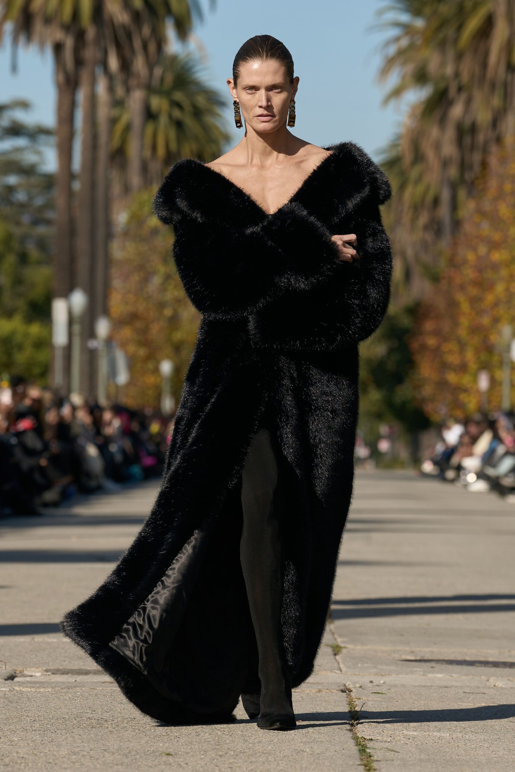 Balenciaga F/W 24 Look 690