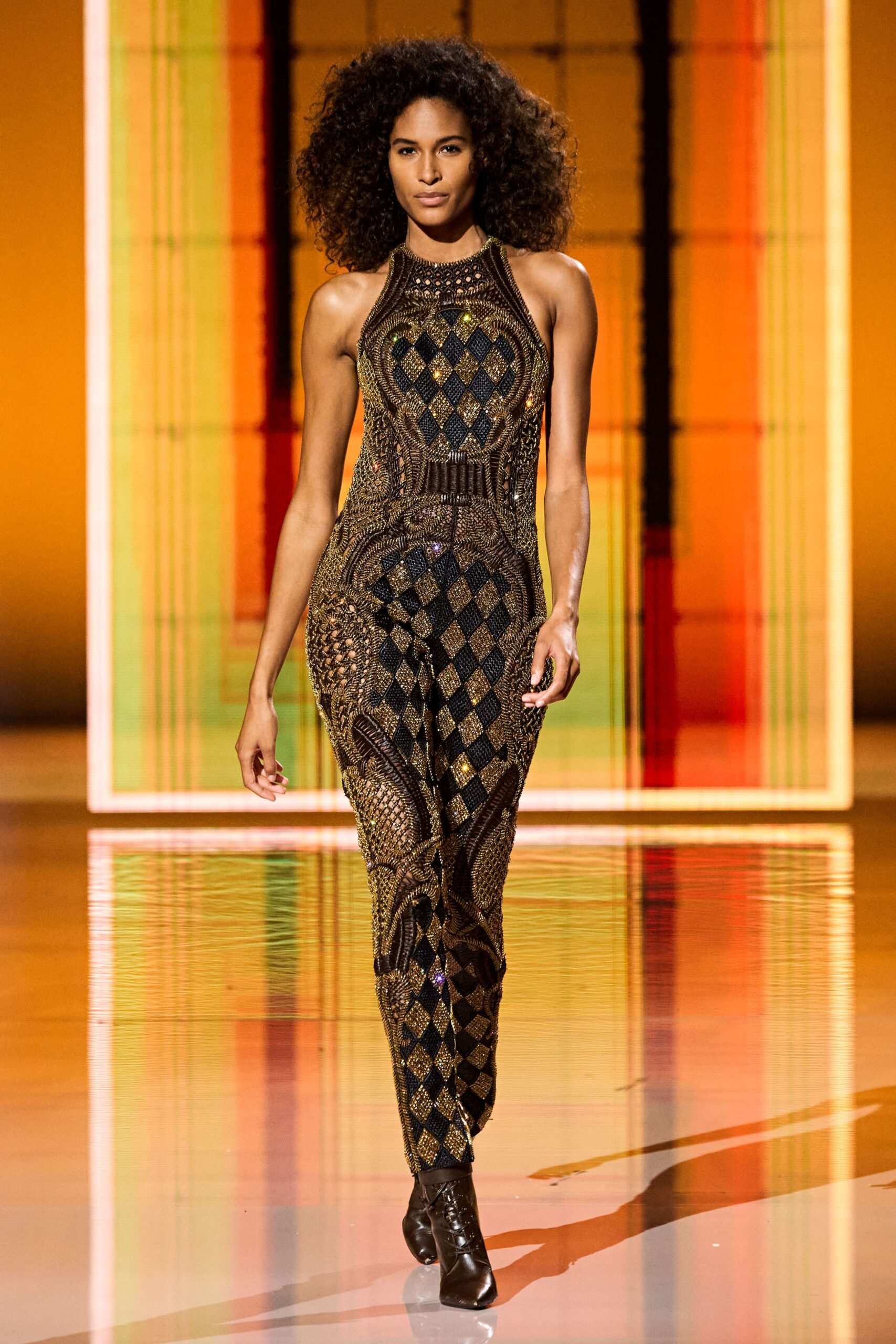 Balmain S/S 22 Look 801