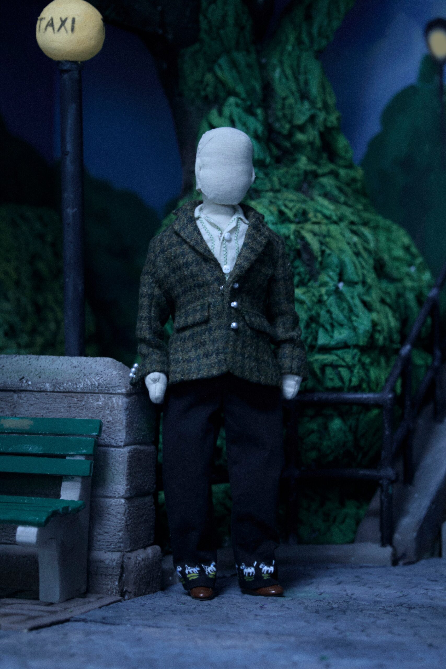 green wool long-sleeve collared fitted checked blazer