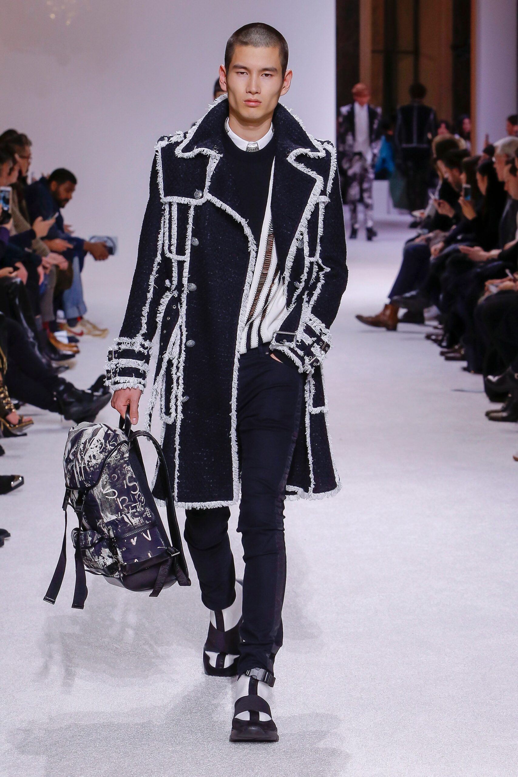 Balmain F/W 18 Menswear Look 874