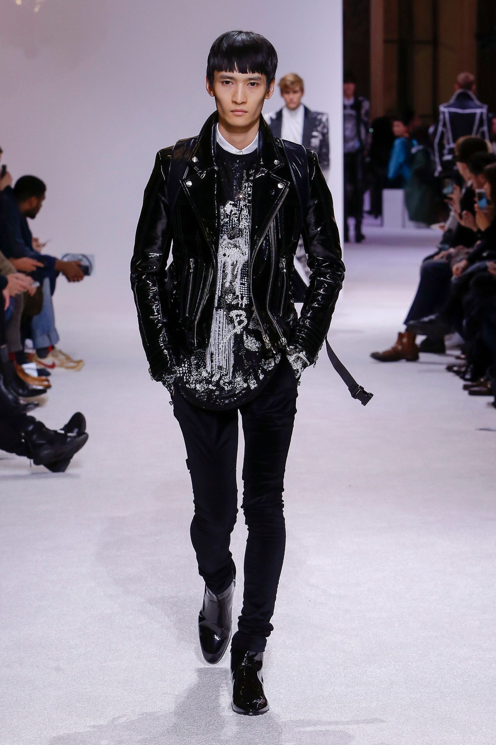 Balmain F/W 18 Menswear Look 893