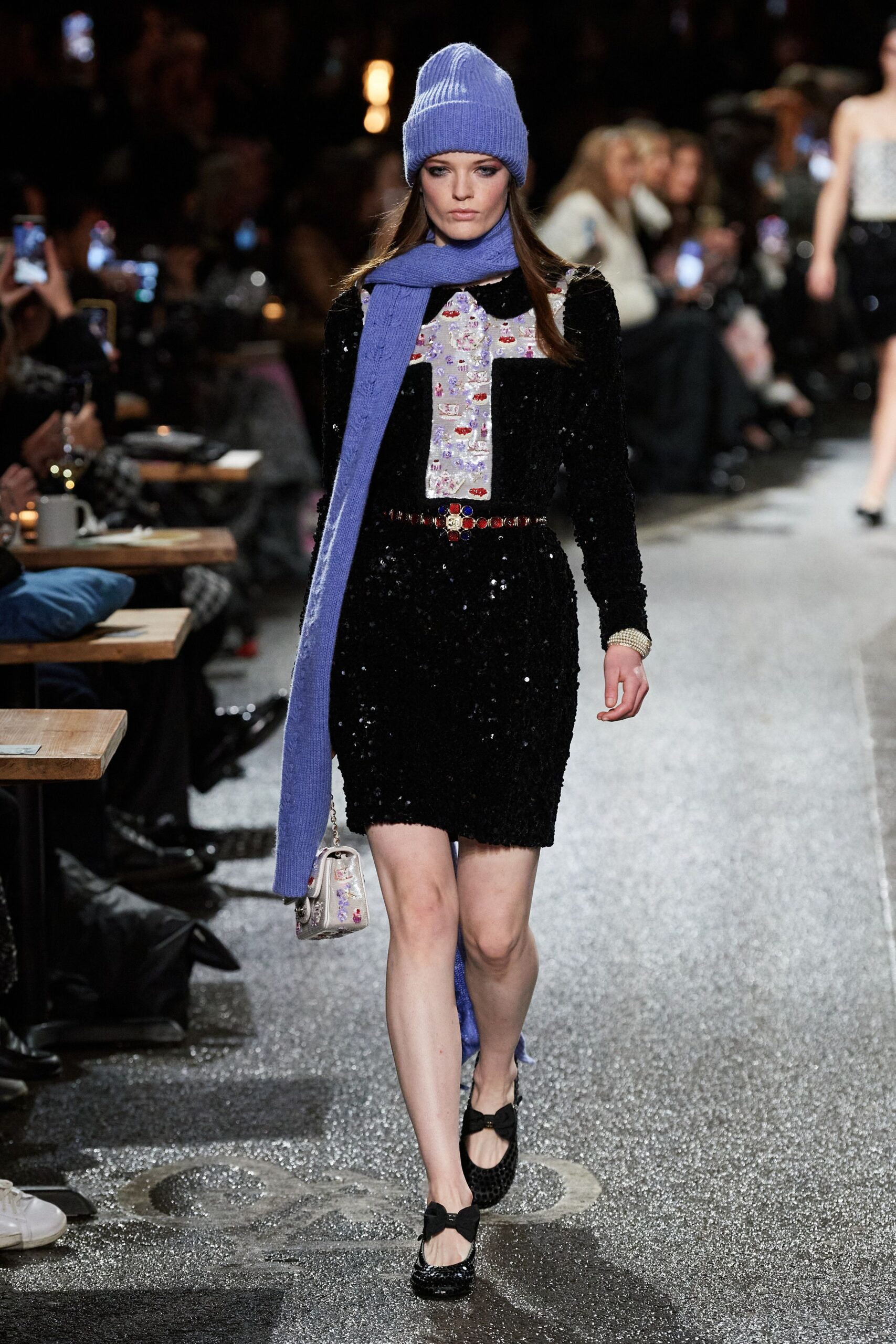 Chanel F/W 24 Look 930