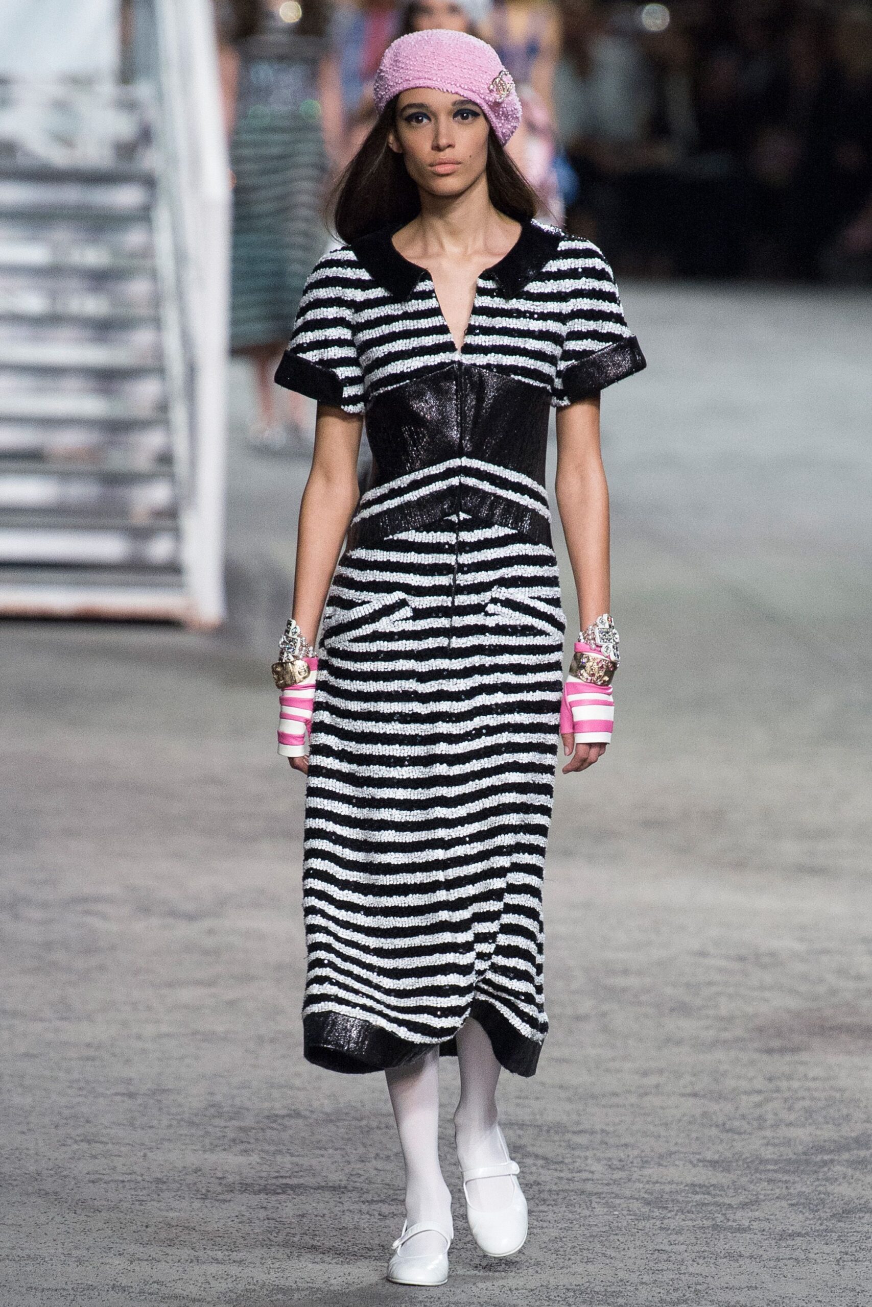 Chanel Resort 19 Look 880