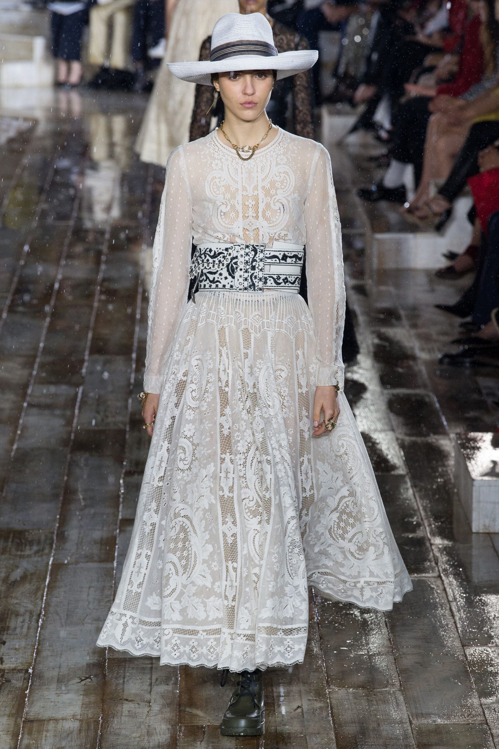 Christian Dior Resort 19 Look 974