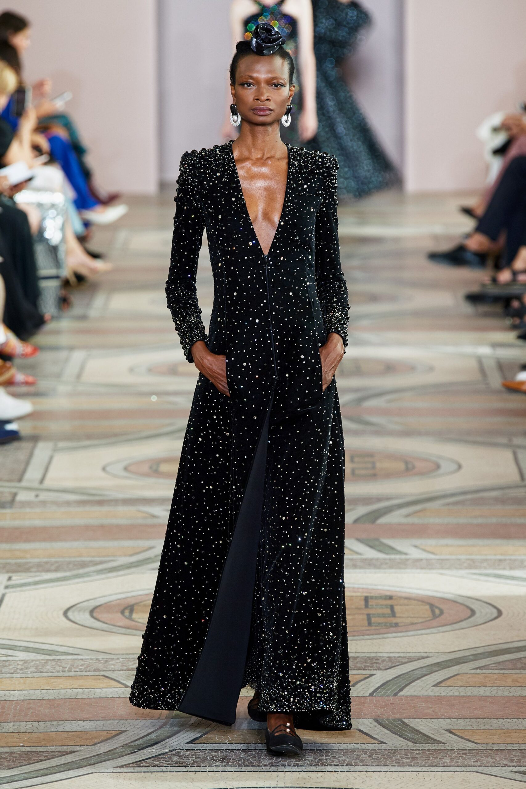 Armani Privé F/W 19 Couture Look 960