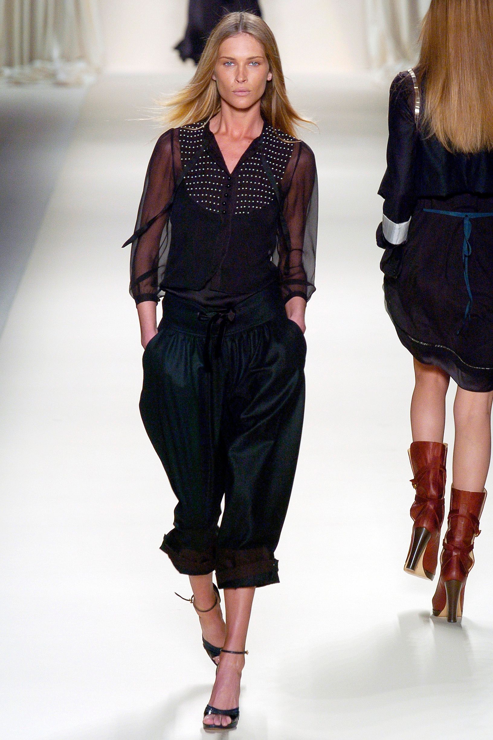 Chloé F/W 05 Look 77