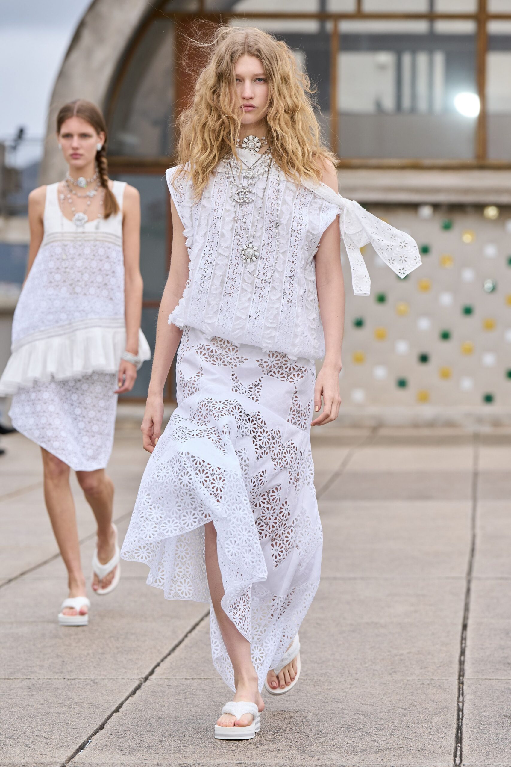 white cotton slit fitted high-waisted embroidered tiered skirt