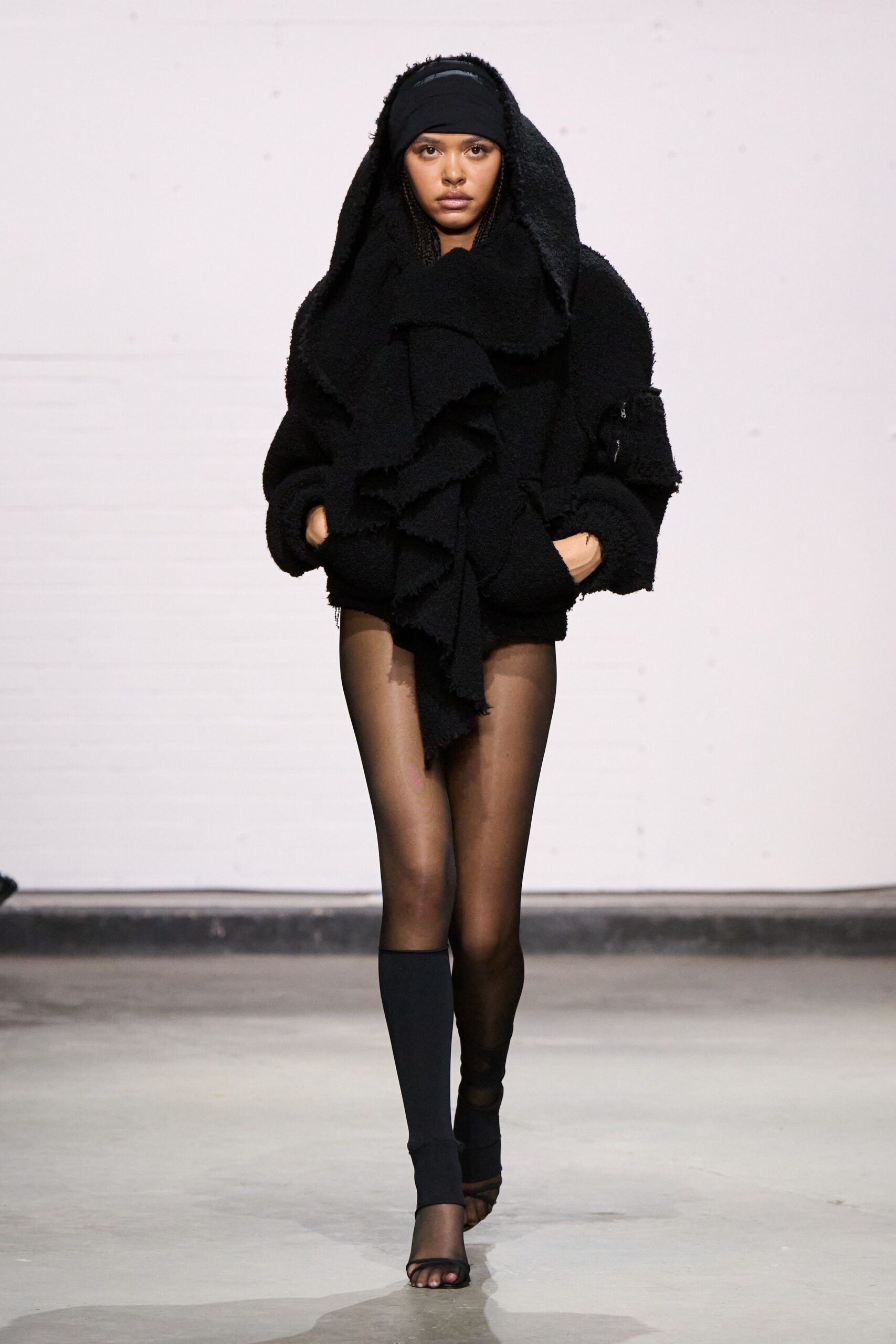 black oversized hoodie with shorts