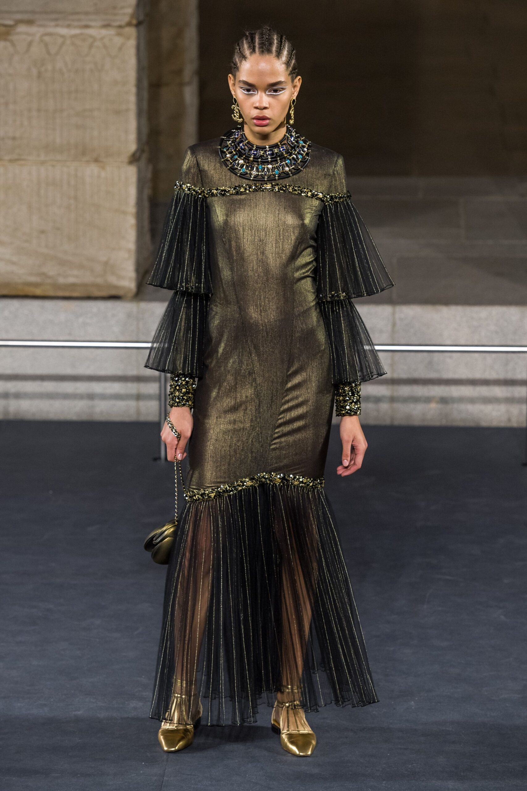 Chanel F/W 19 Look 1045