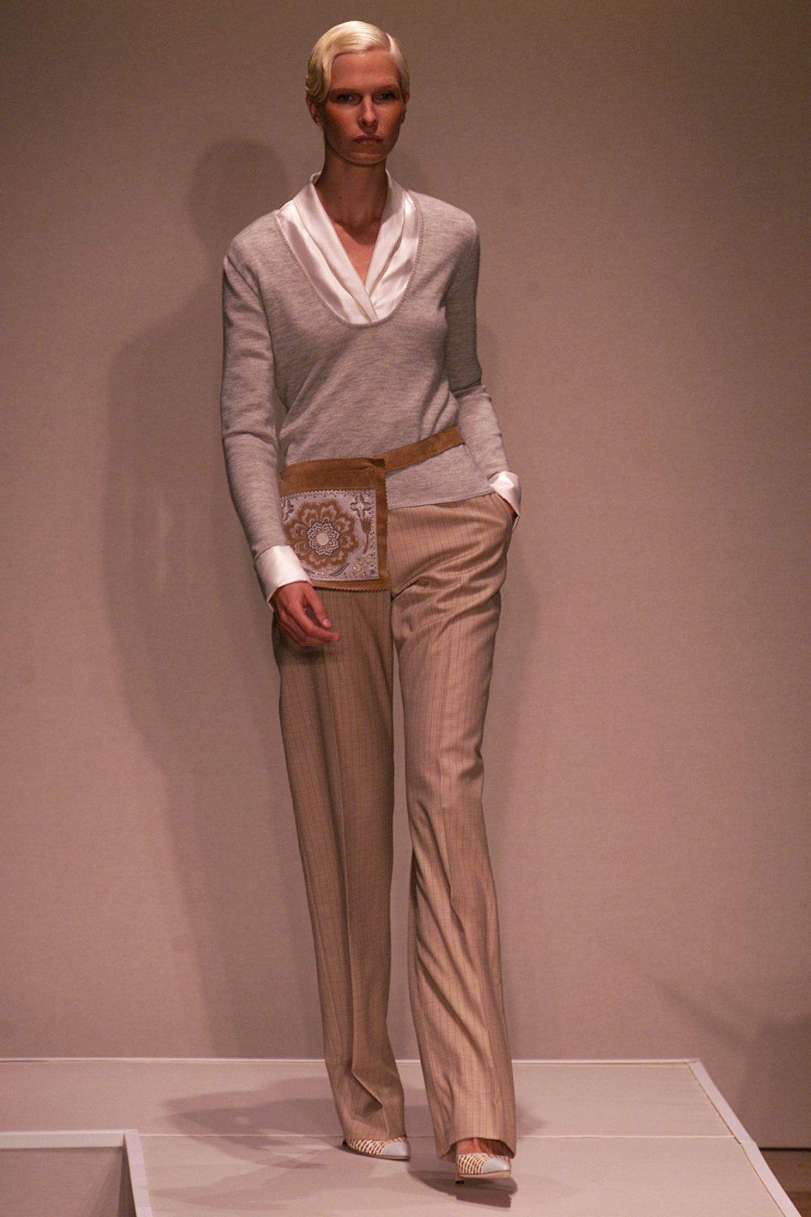 Bill Blass S/S 02 Look 32