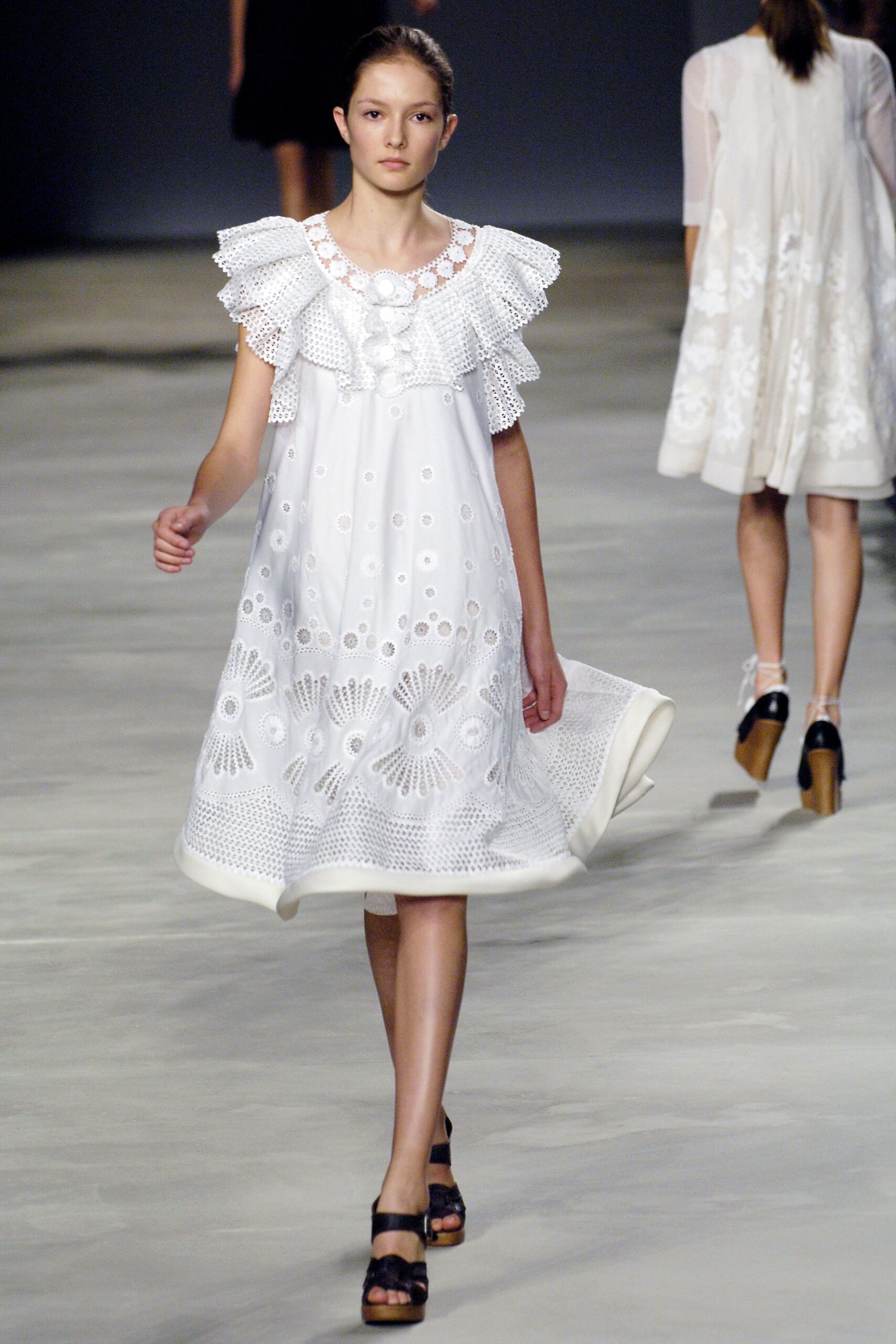 Chloé S/S 06 Look 38