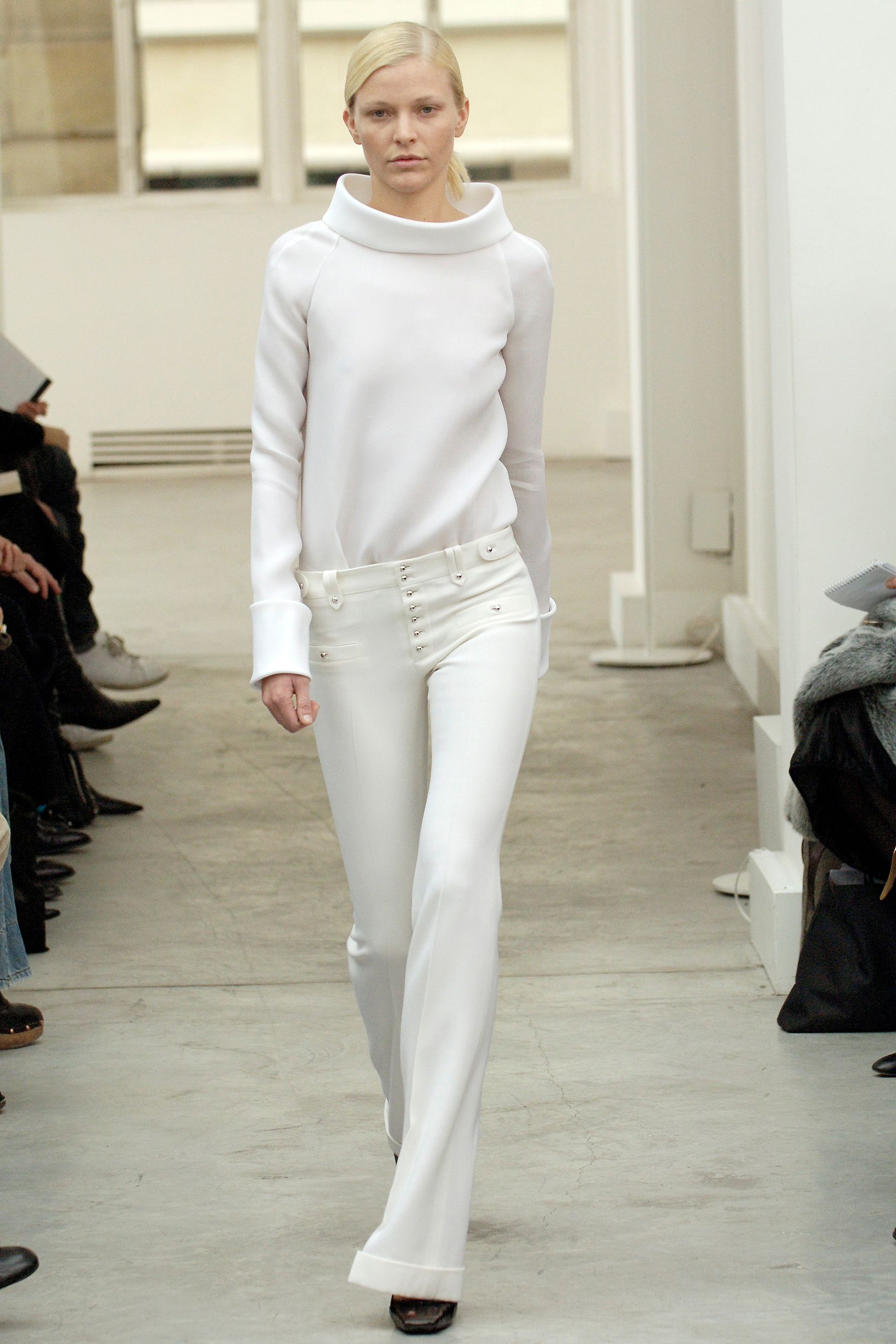 Balenciaga F/W 05 Look 88